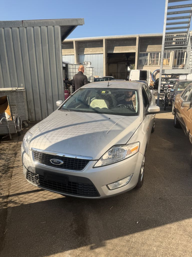 Auction Image