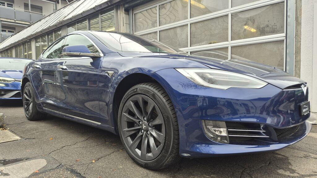 Swiss-auto.pl - Tesla Model S Long Range