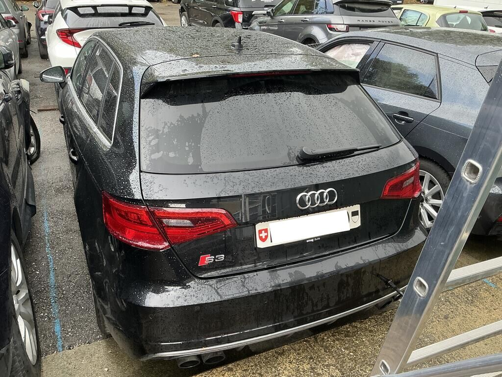 Auction Image