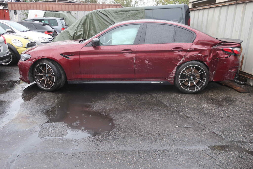 Auction Image