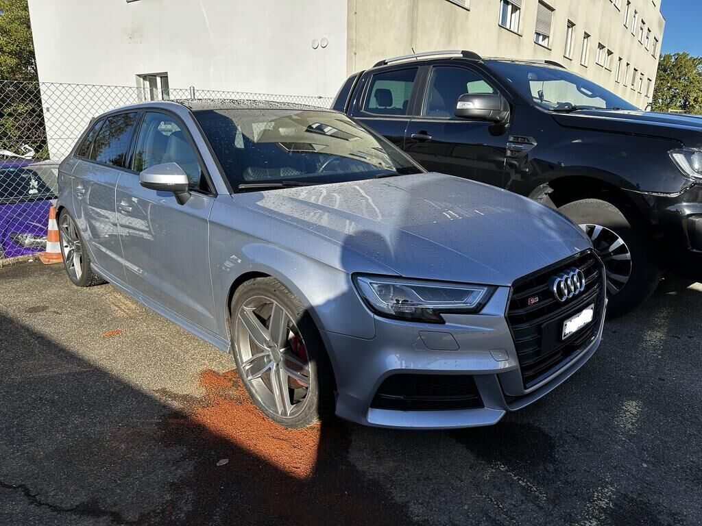 Auction Image