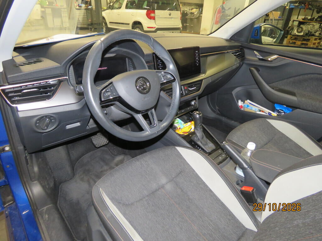 Auction Image