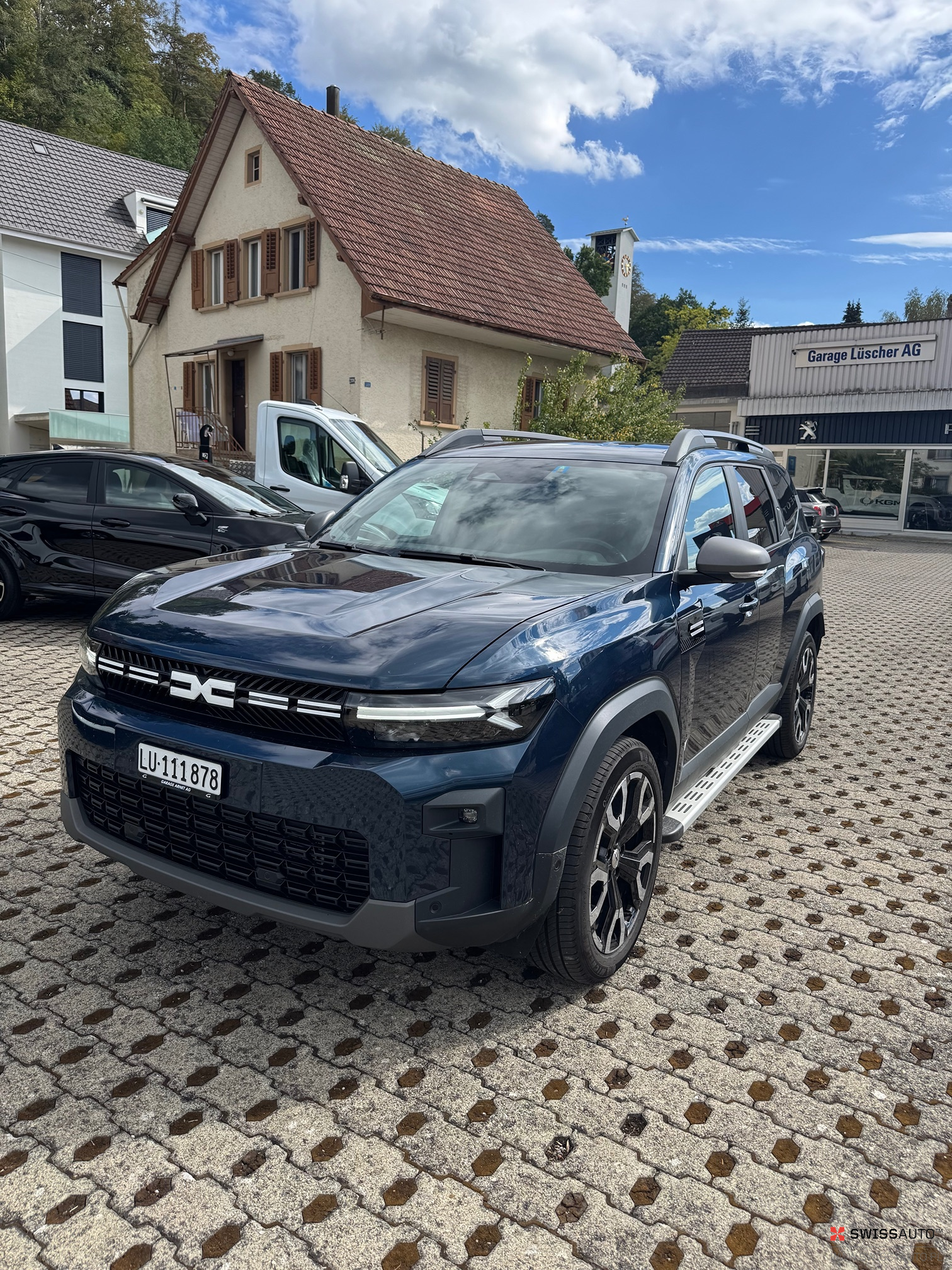 Auction Image