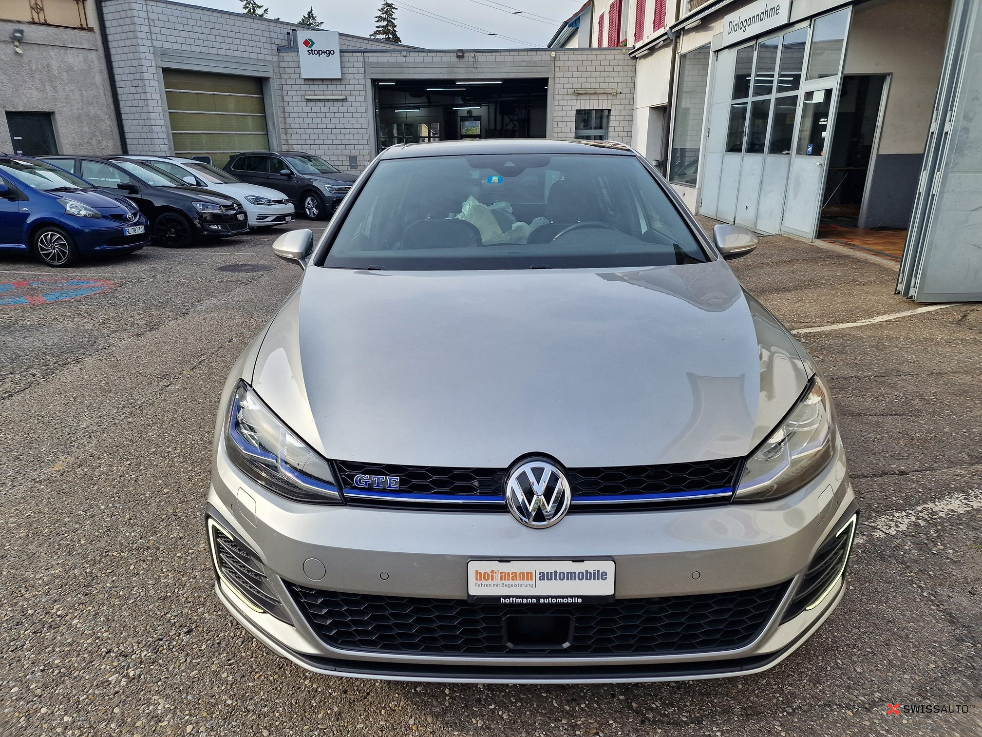 Auction Image