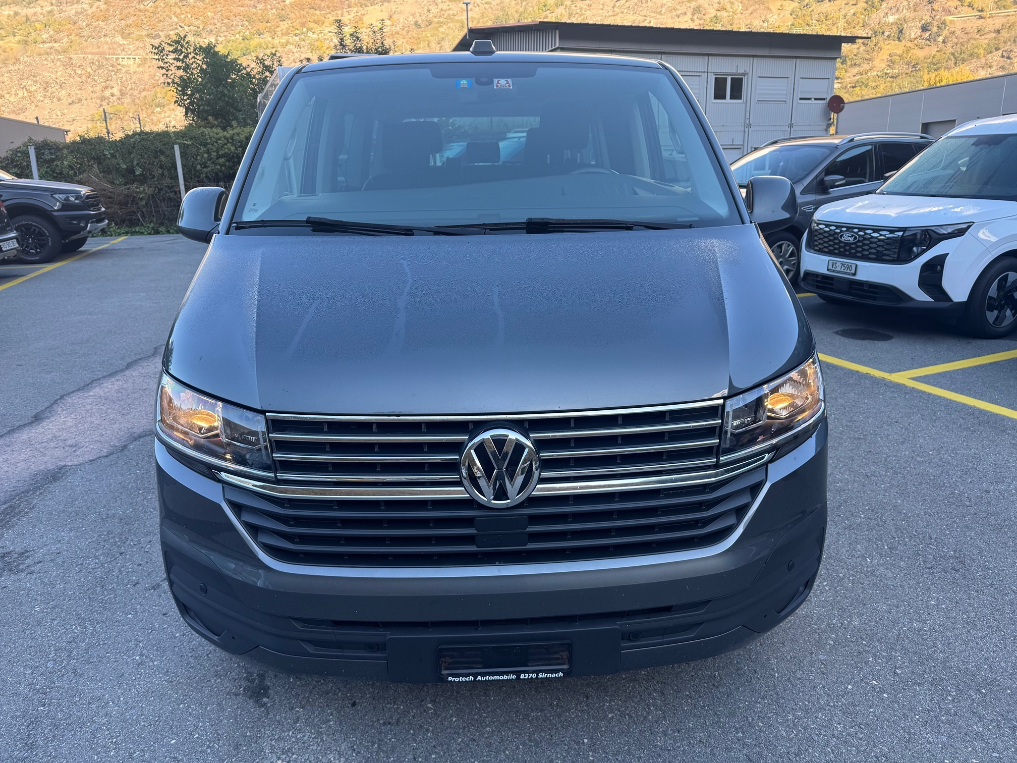 Auction Image