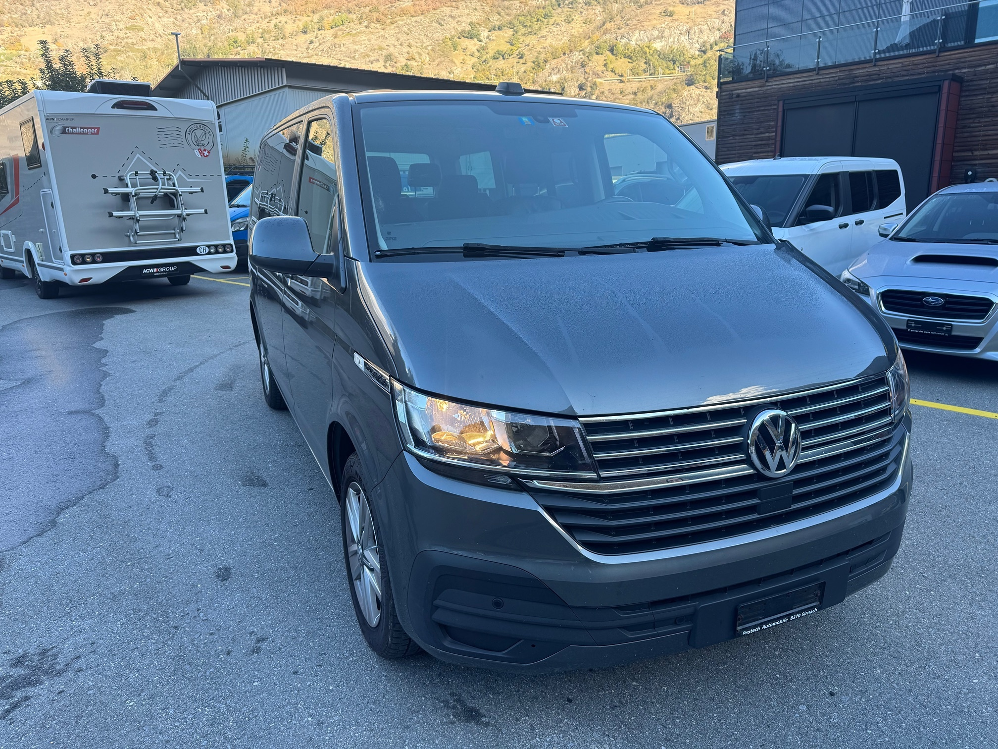 Auction Image