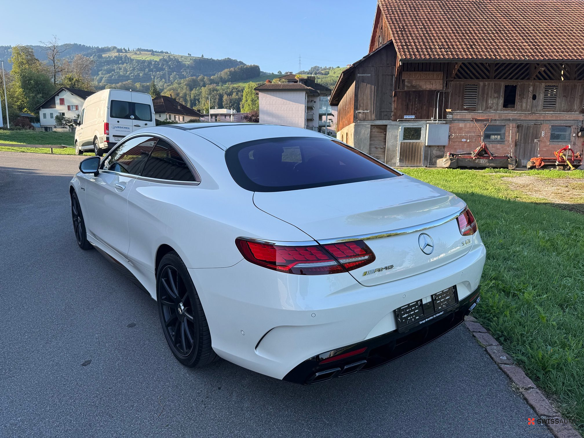 Auction Image