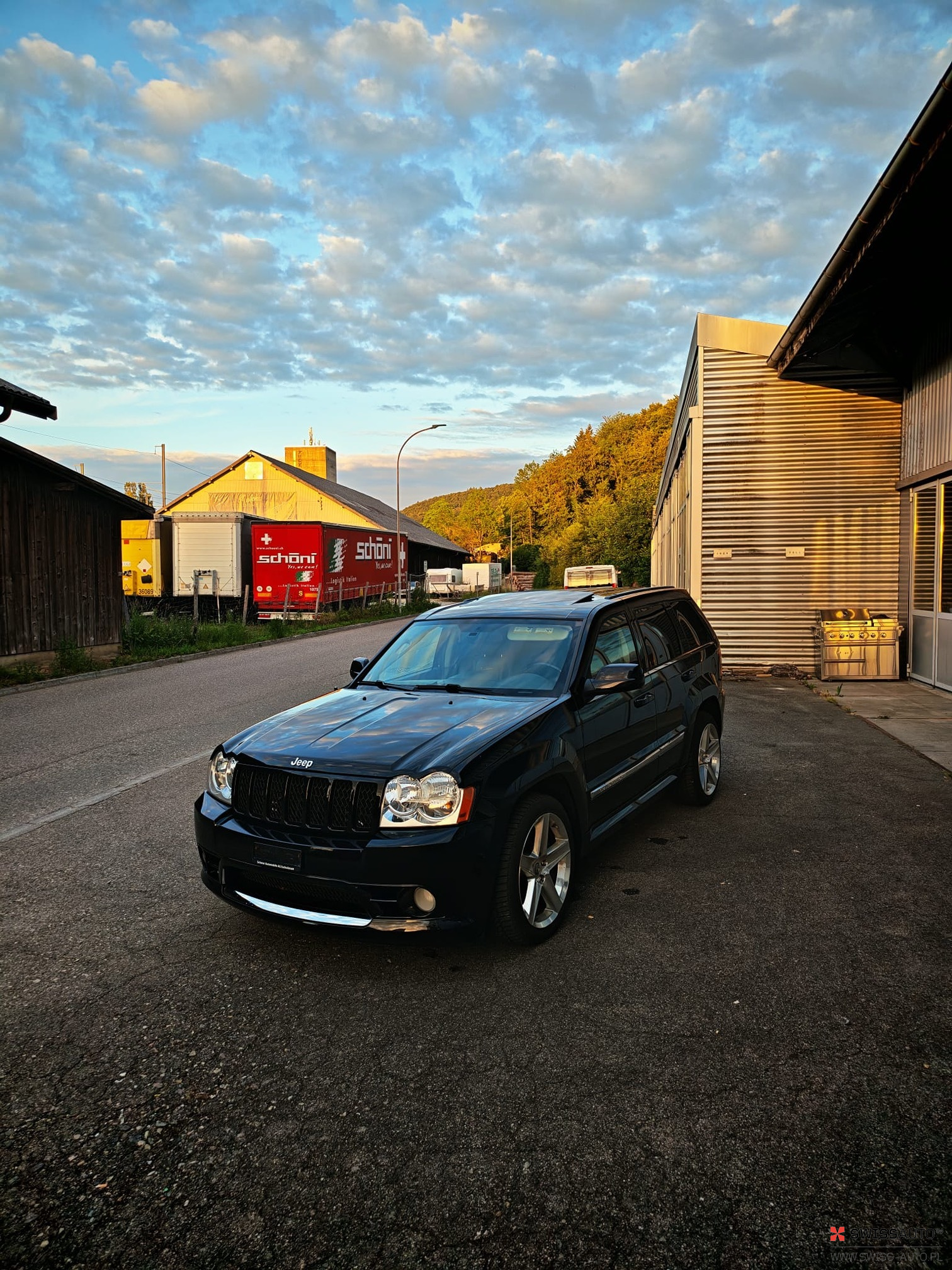 Auction Image