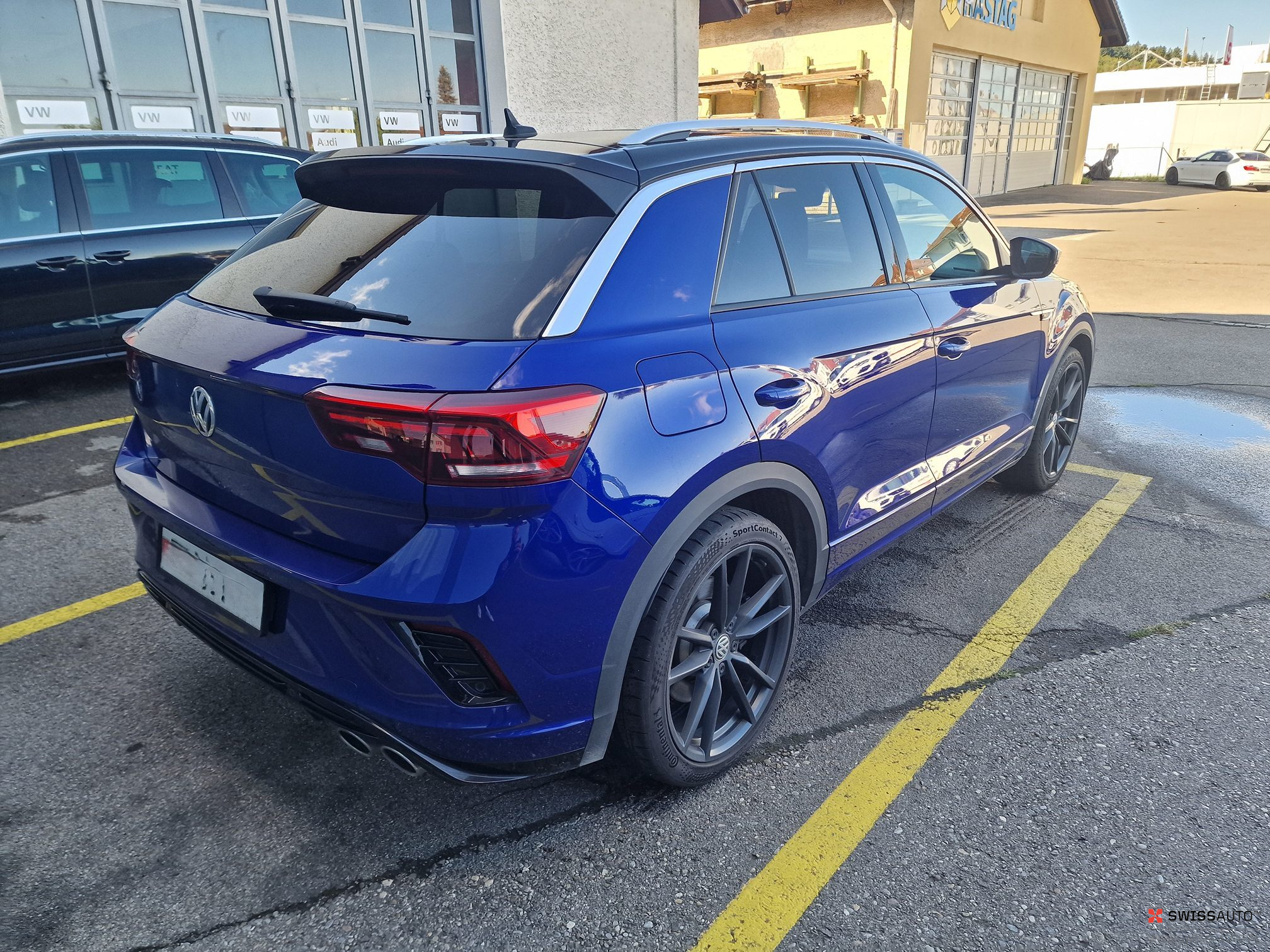 Auction Image