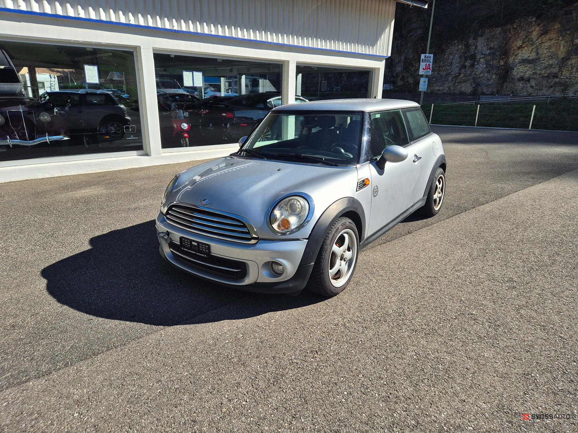 Auction Image