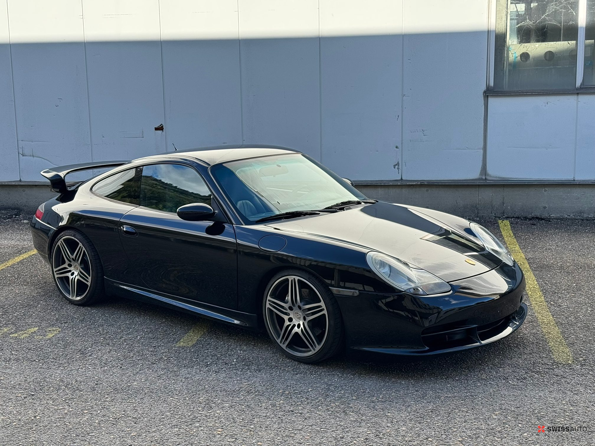 Auction Image