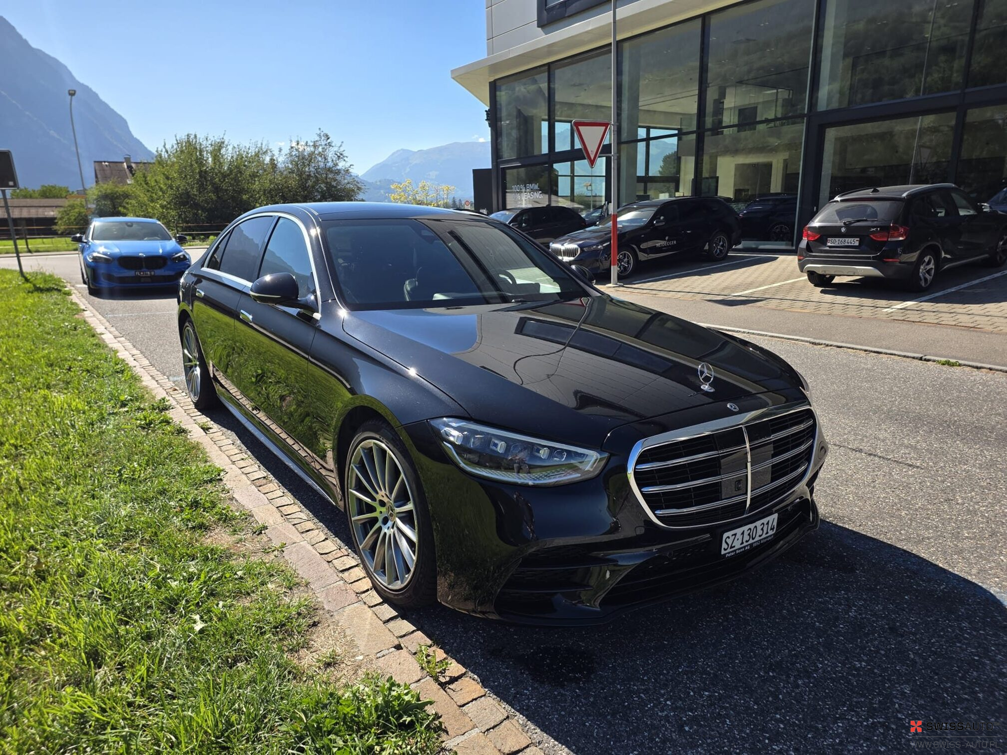 Auction Image
