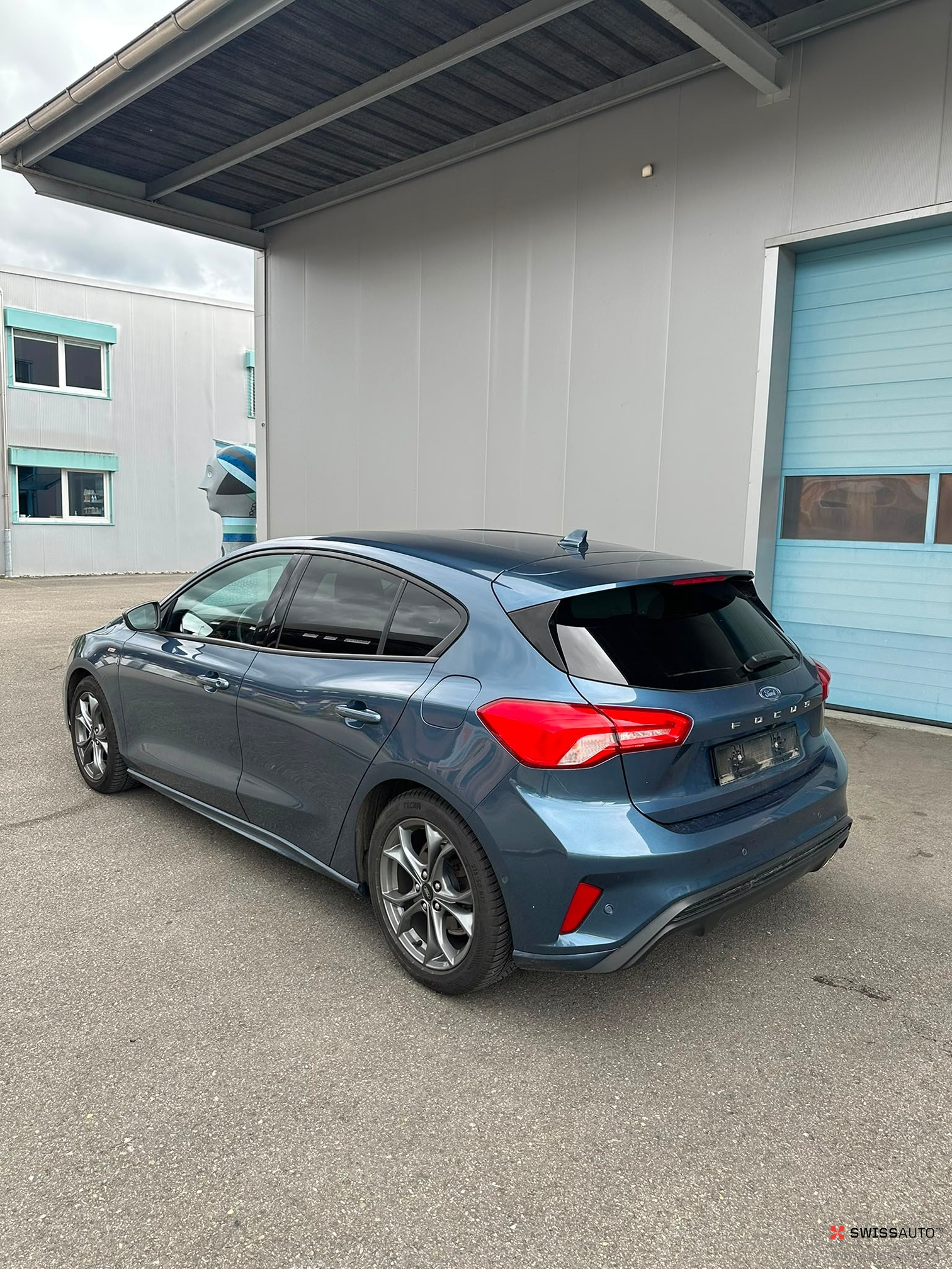 Auction Image