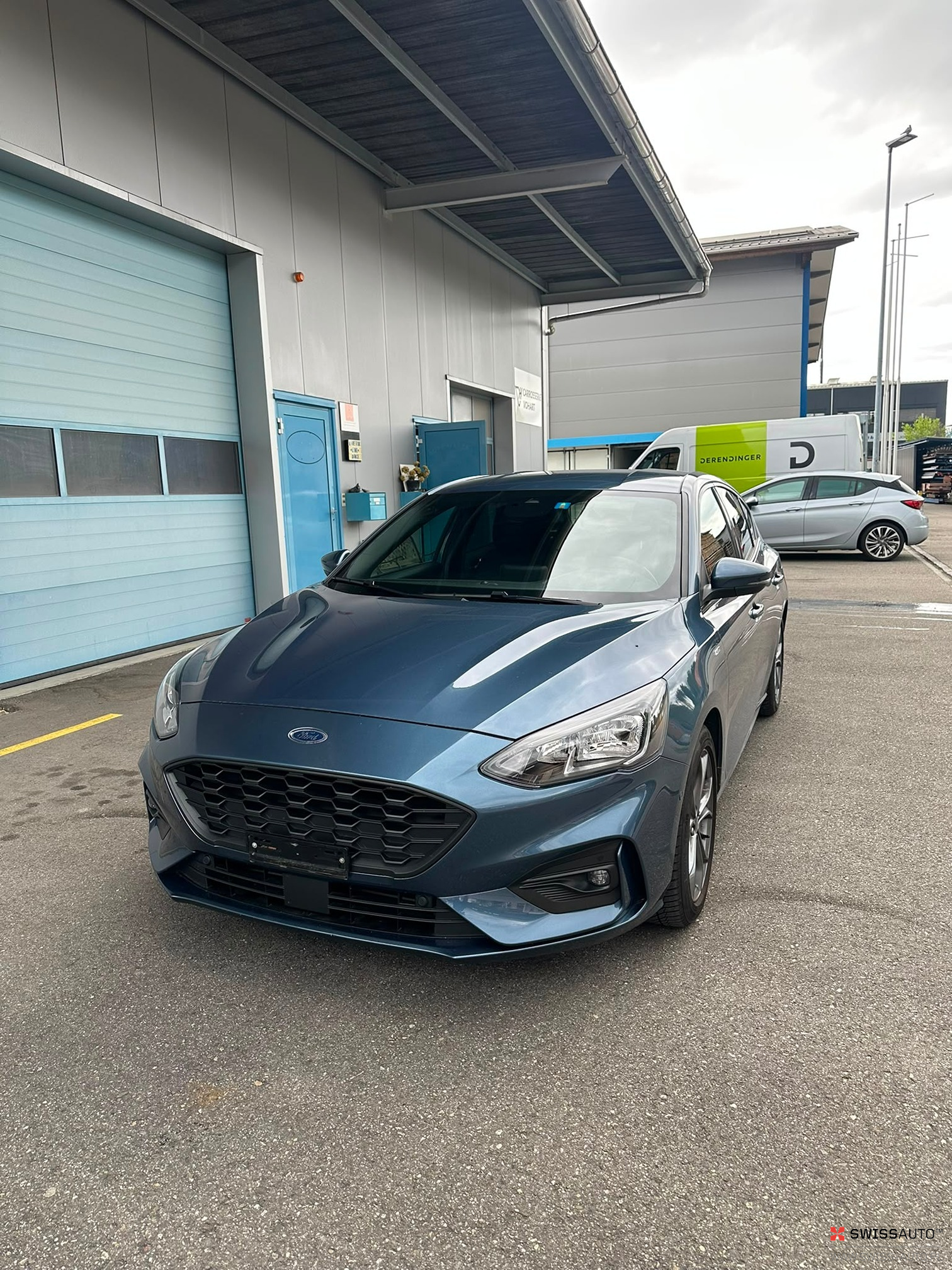Auction Image