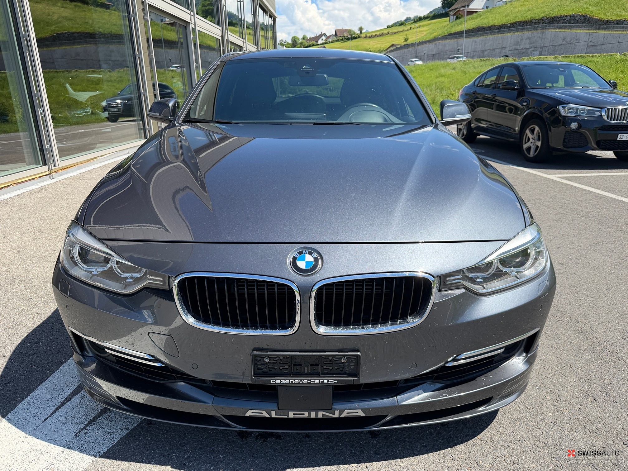 Auction Image