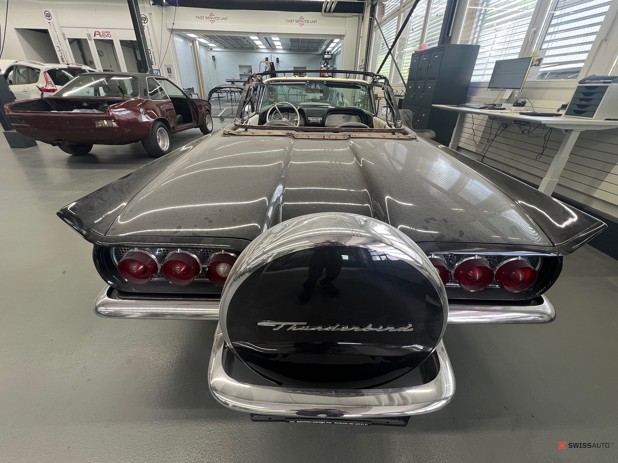 Auction Image