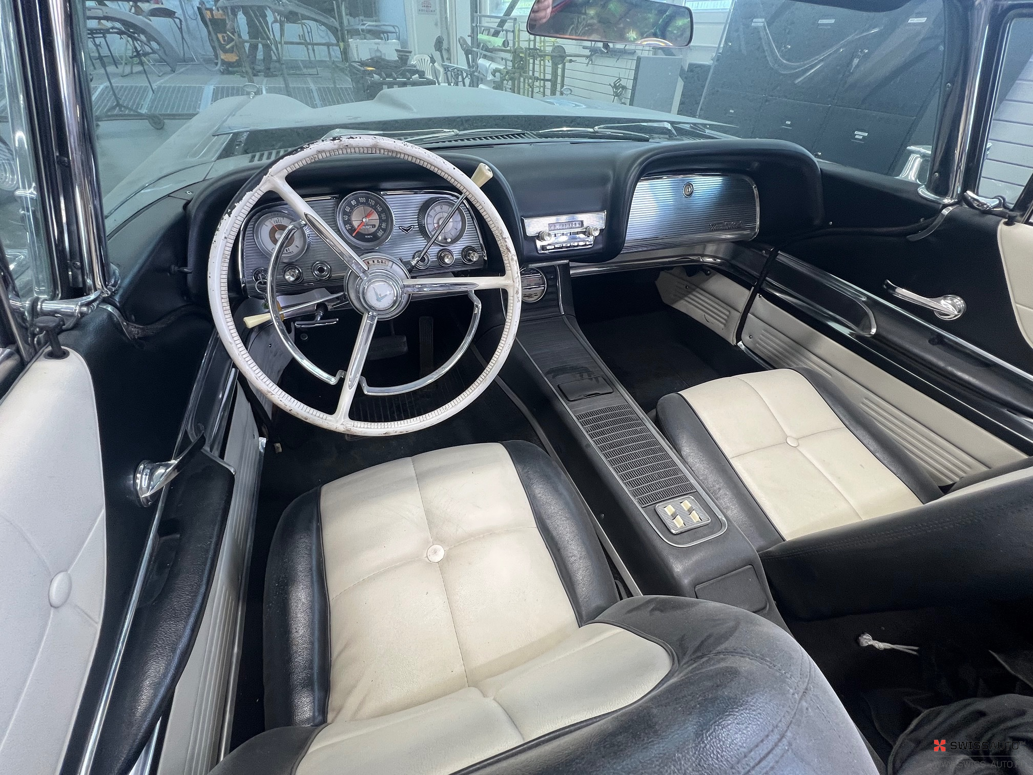 Auction Image