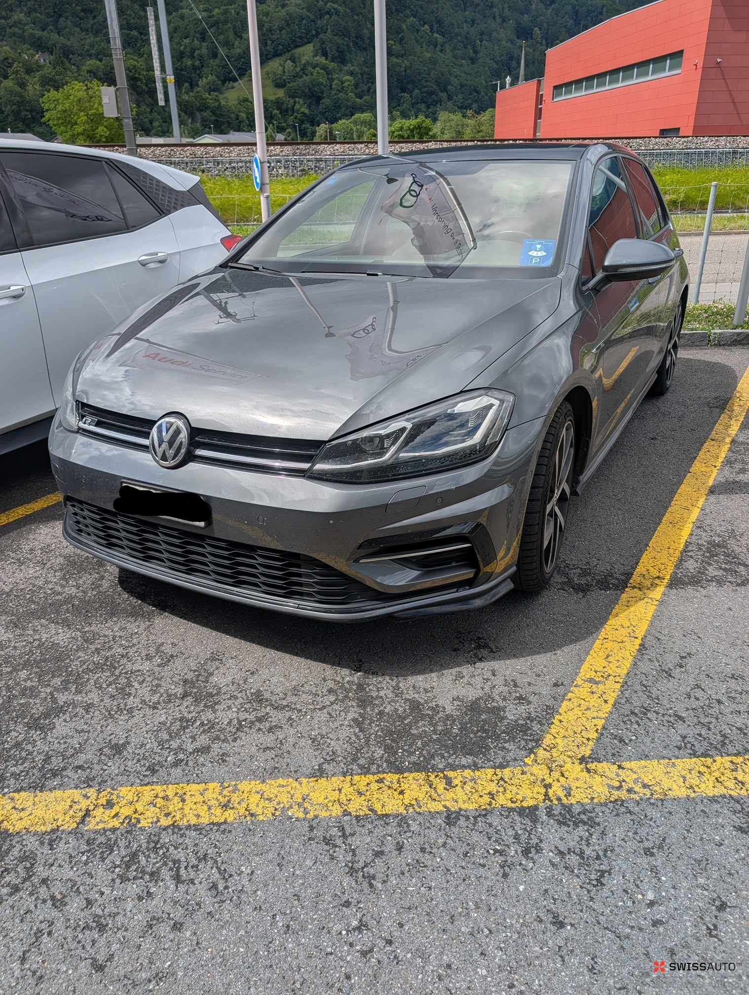 Auction Image
