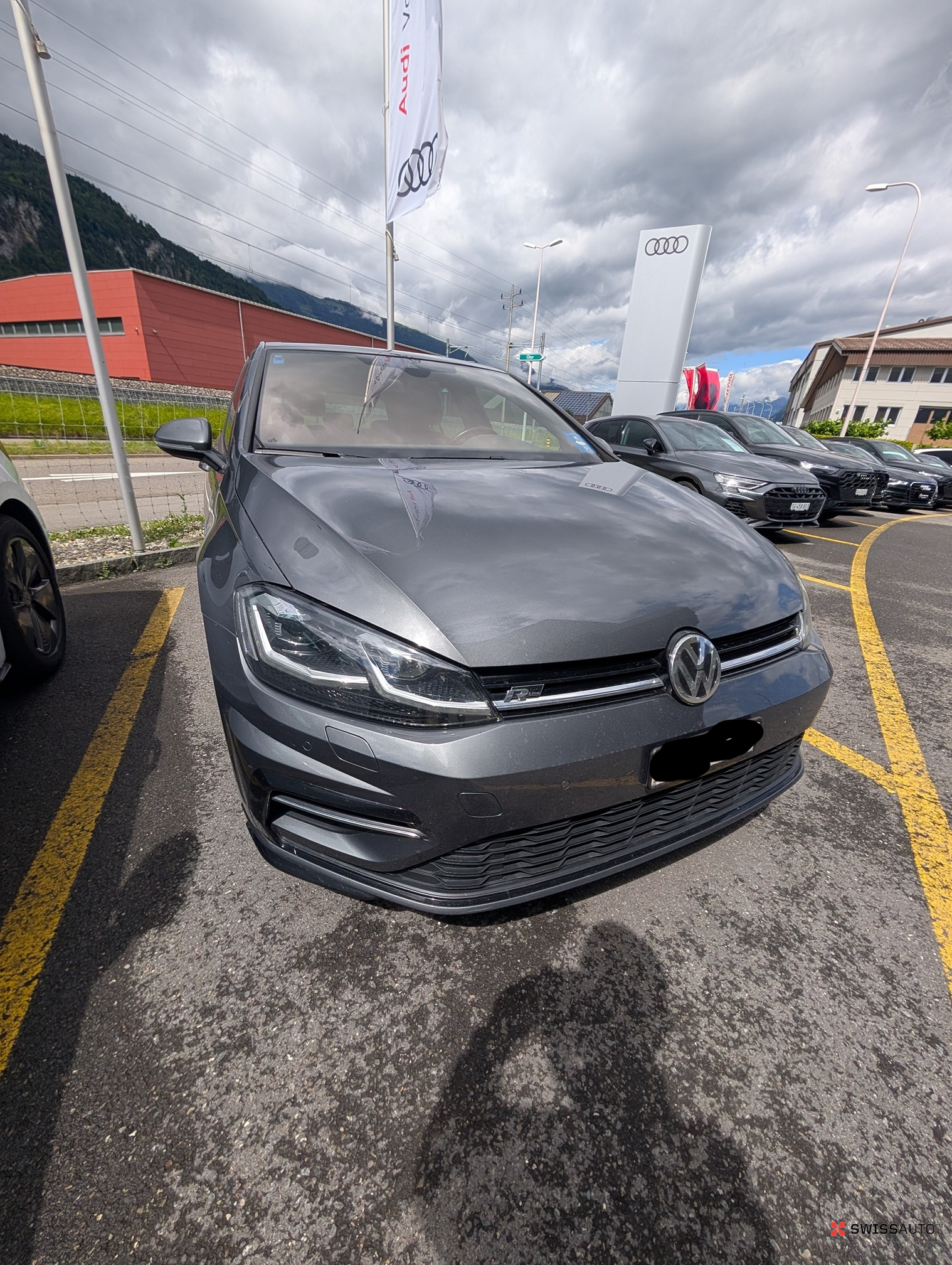 Auction Image
