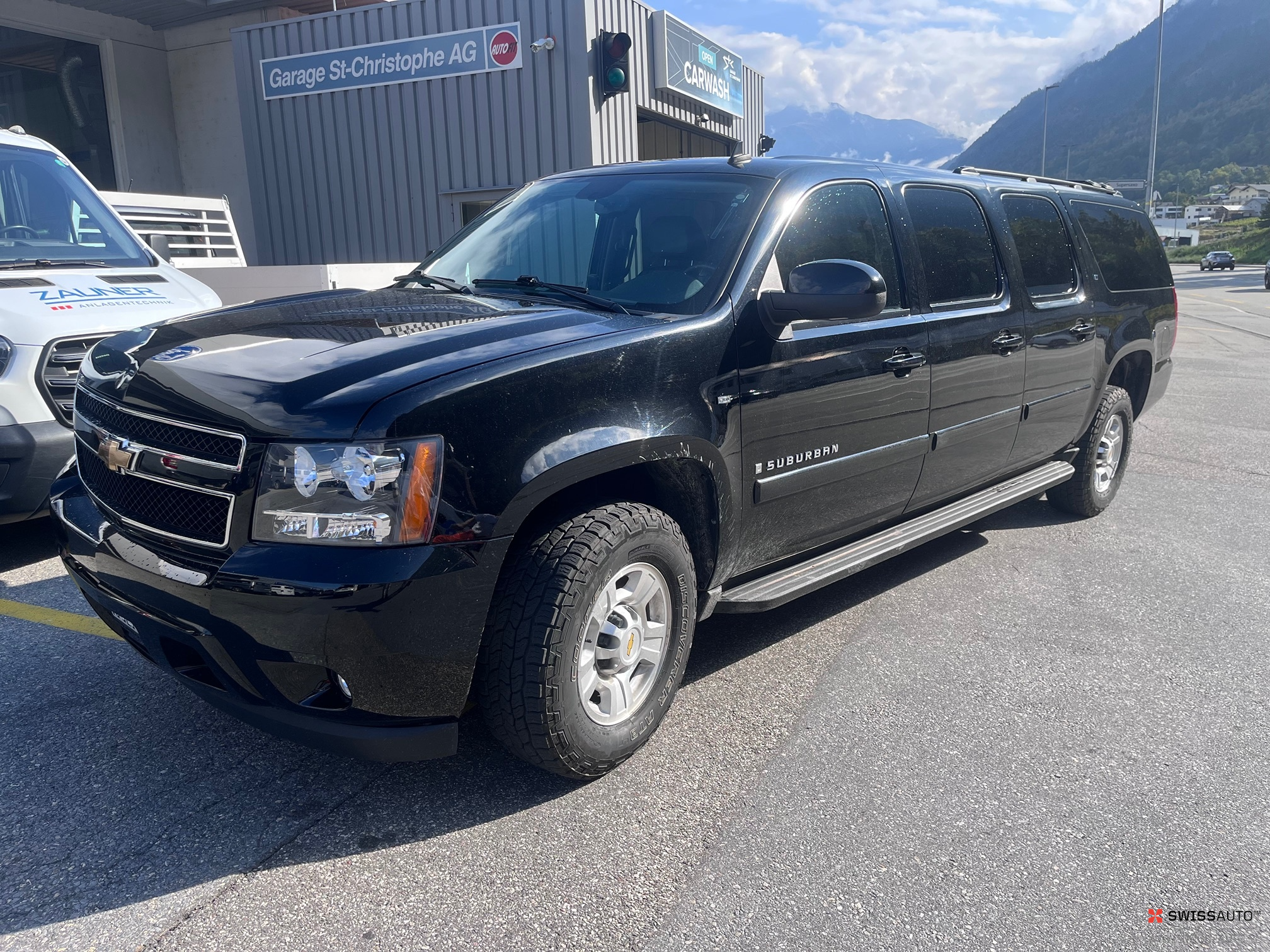 Auction Image