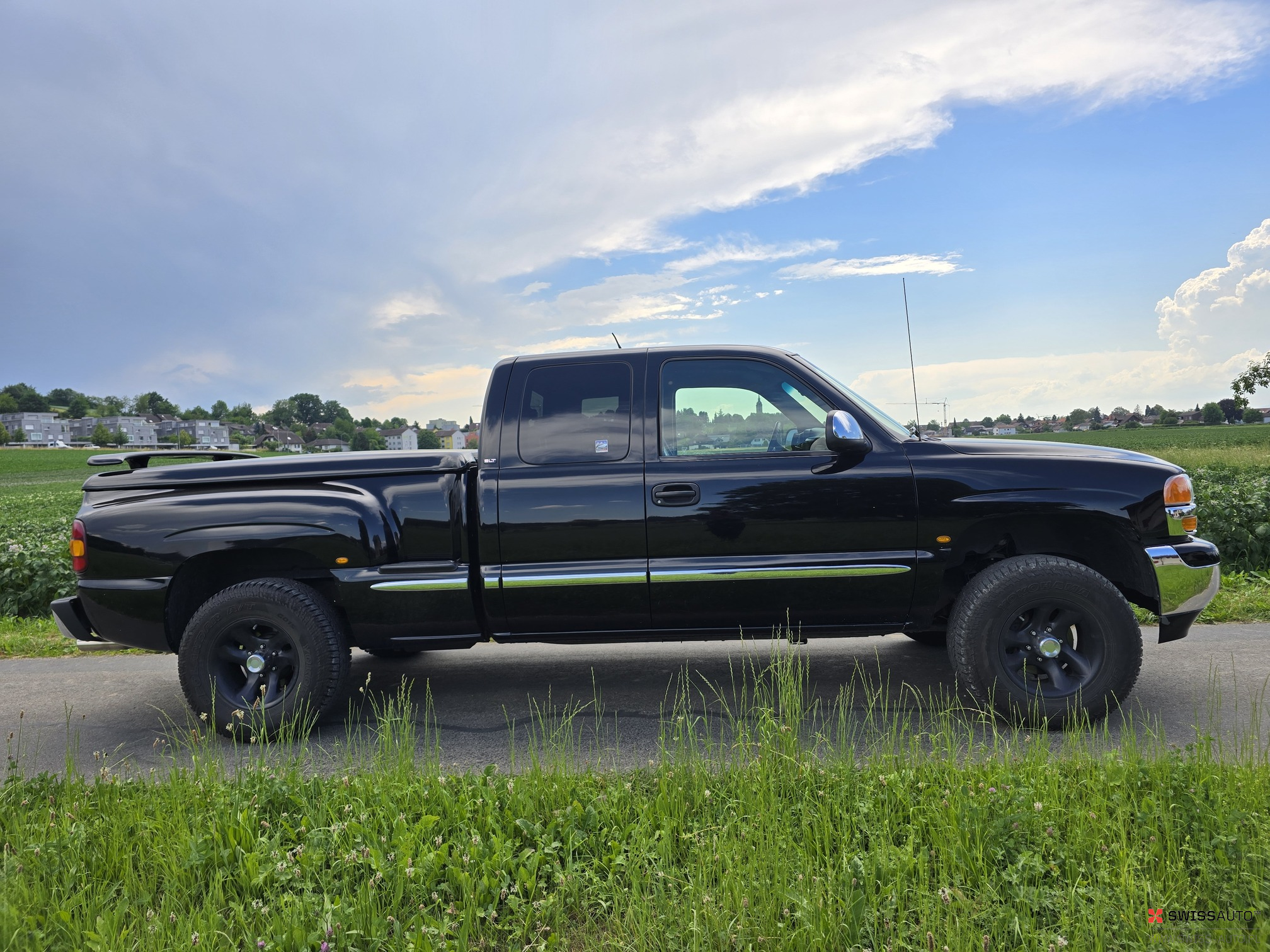 Auction Image