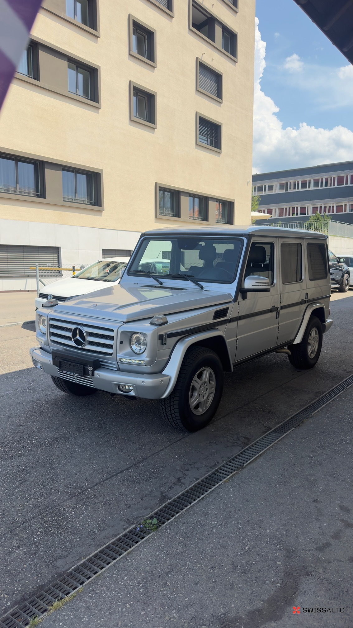 Auction Image