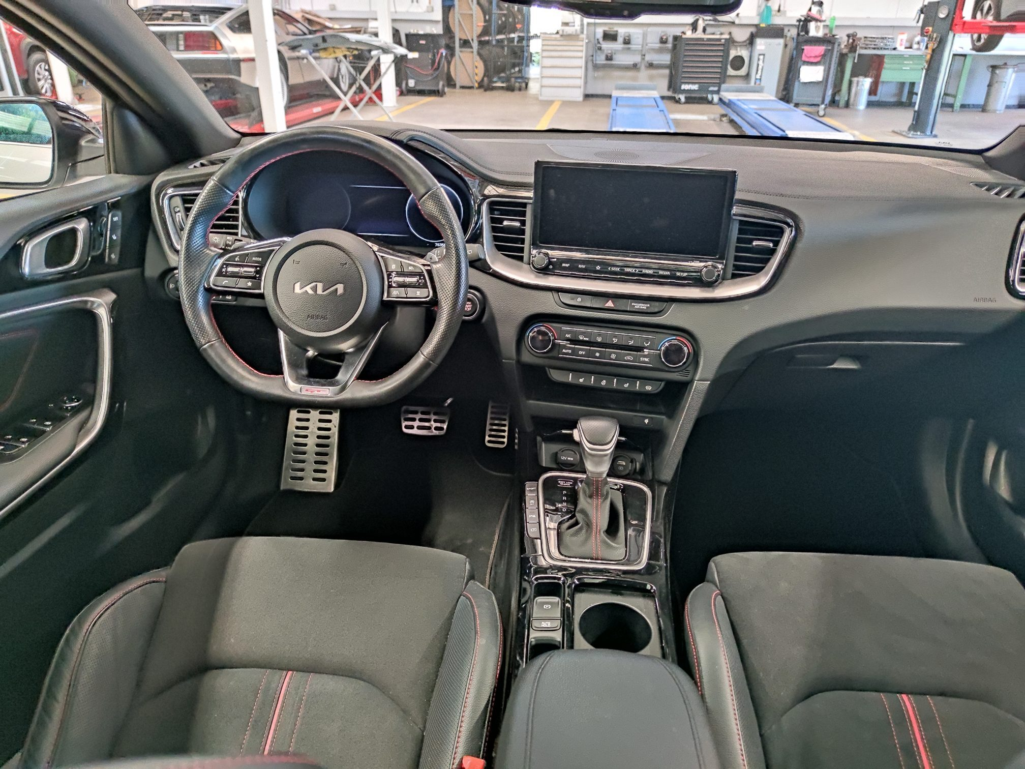Auction Image