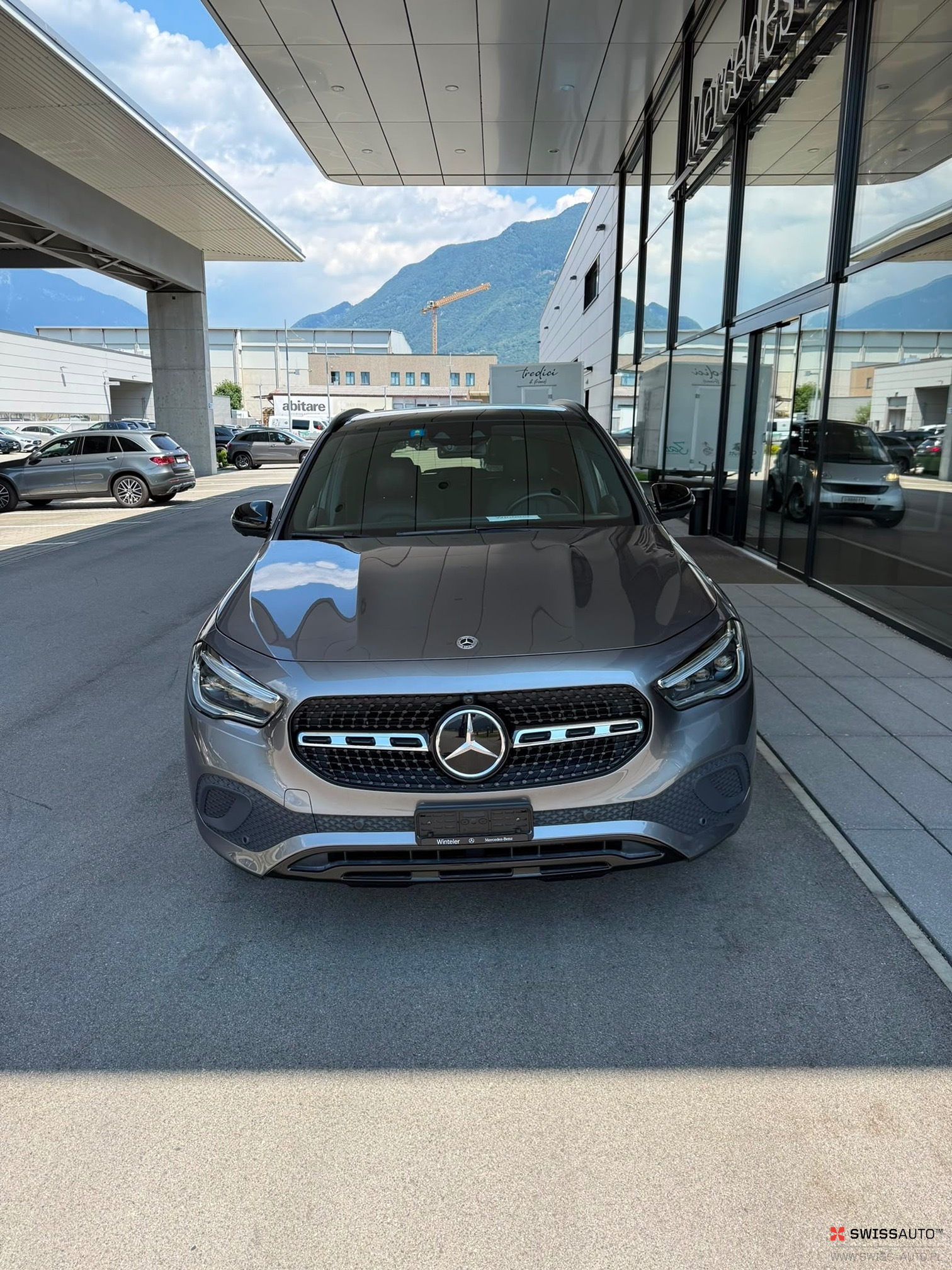 Auction Image
