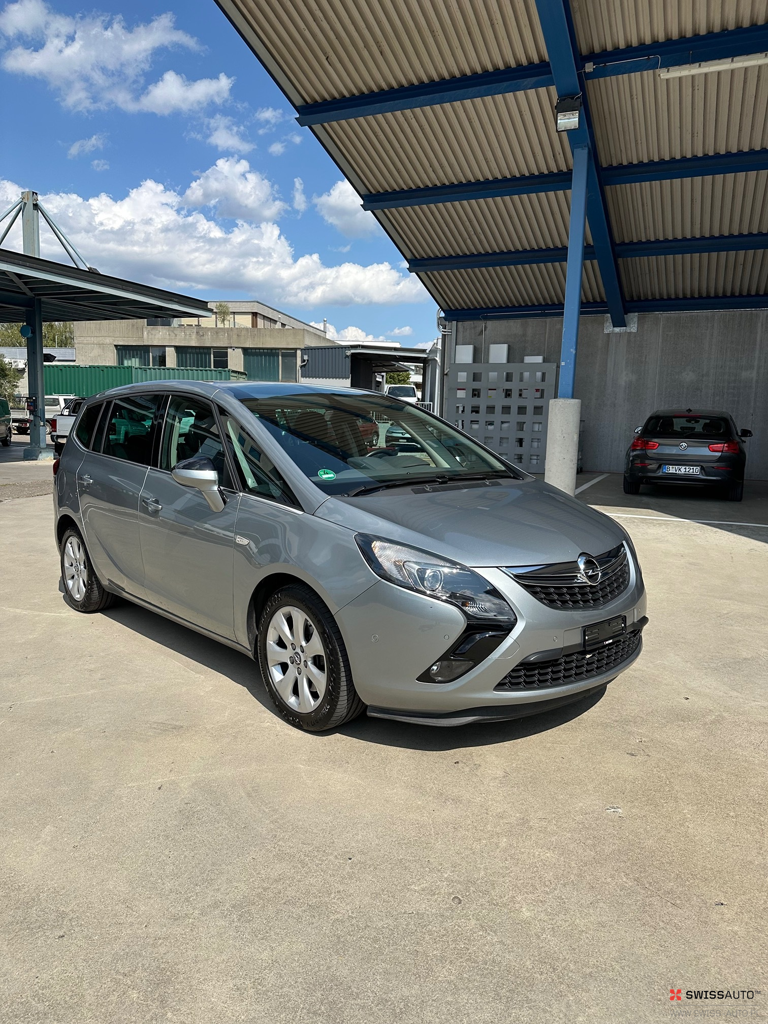 Auction Image