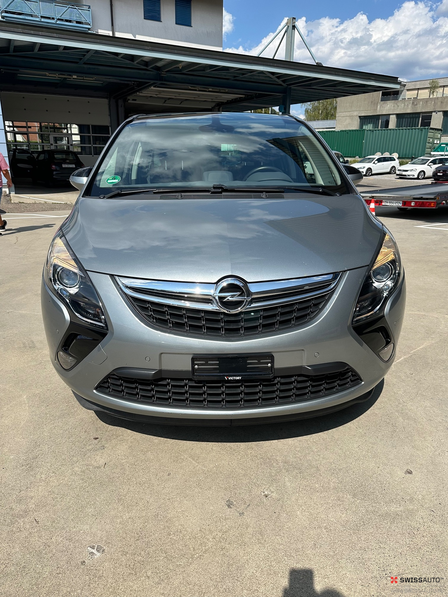 Auction Image