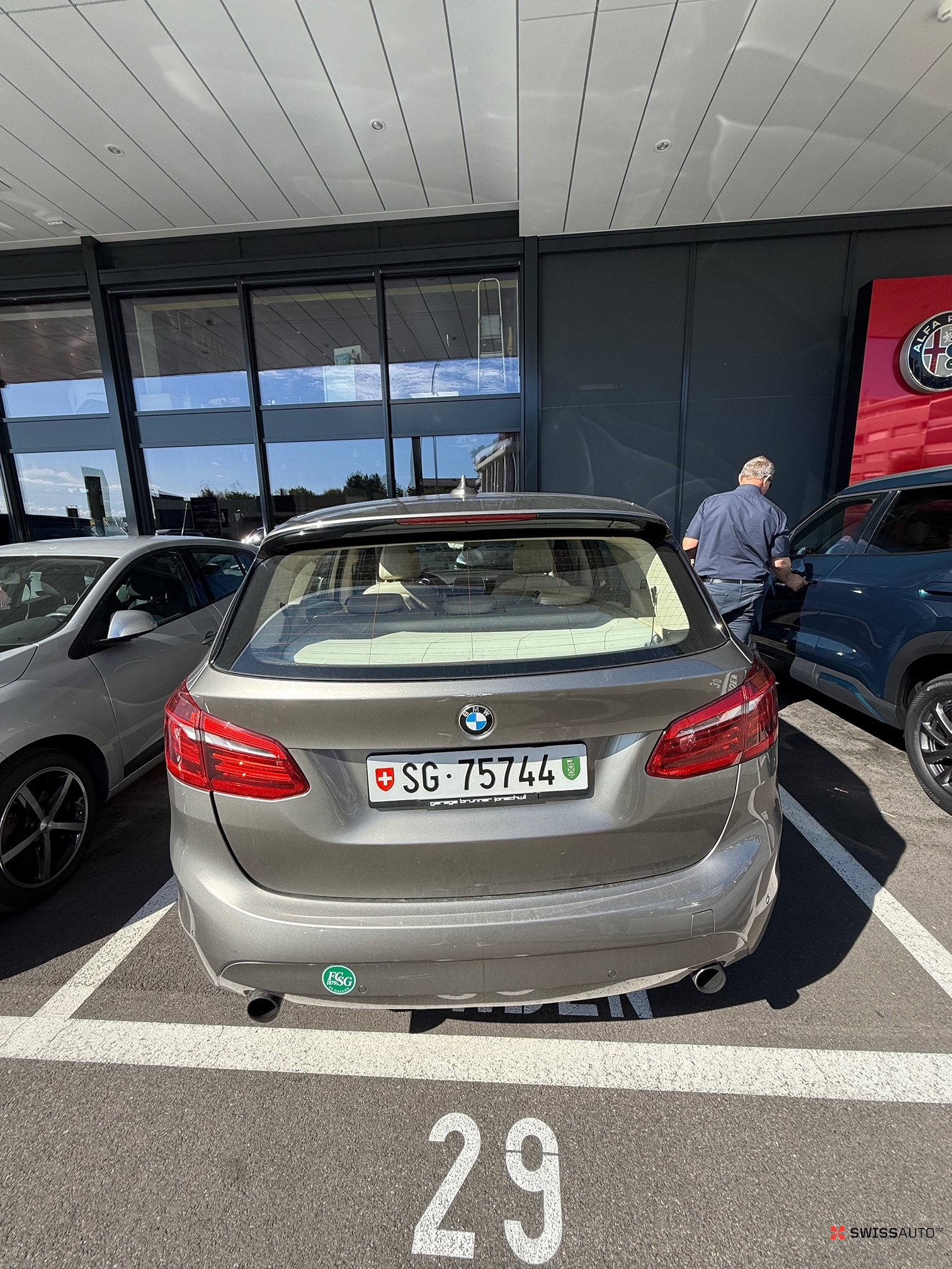 Auction Image
