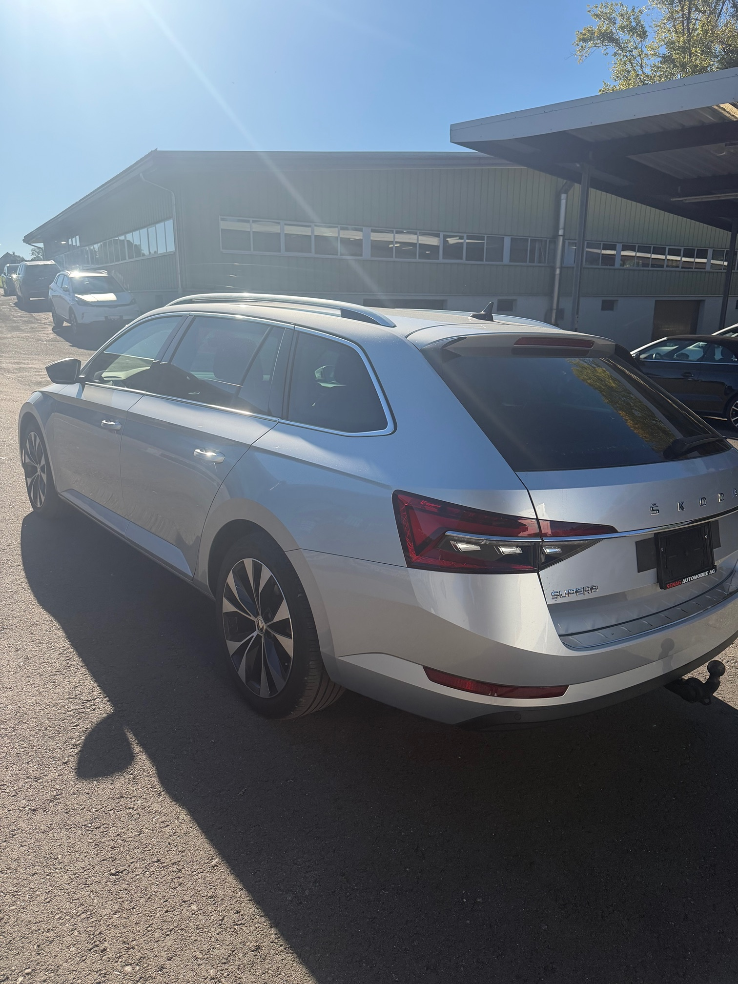 Auction Image