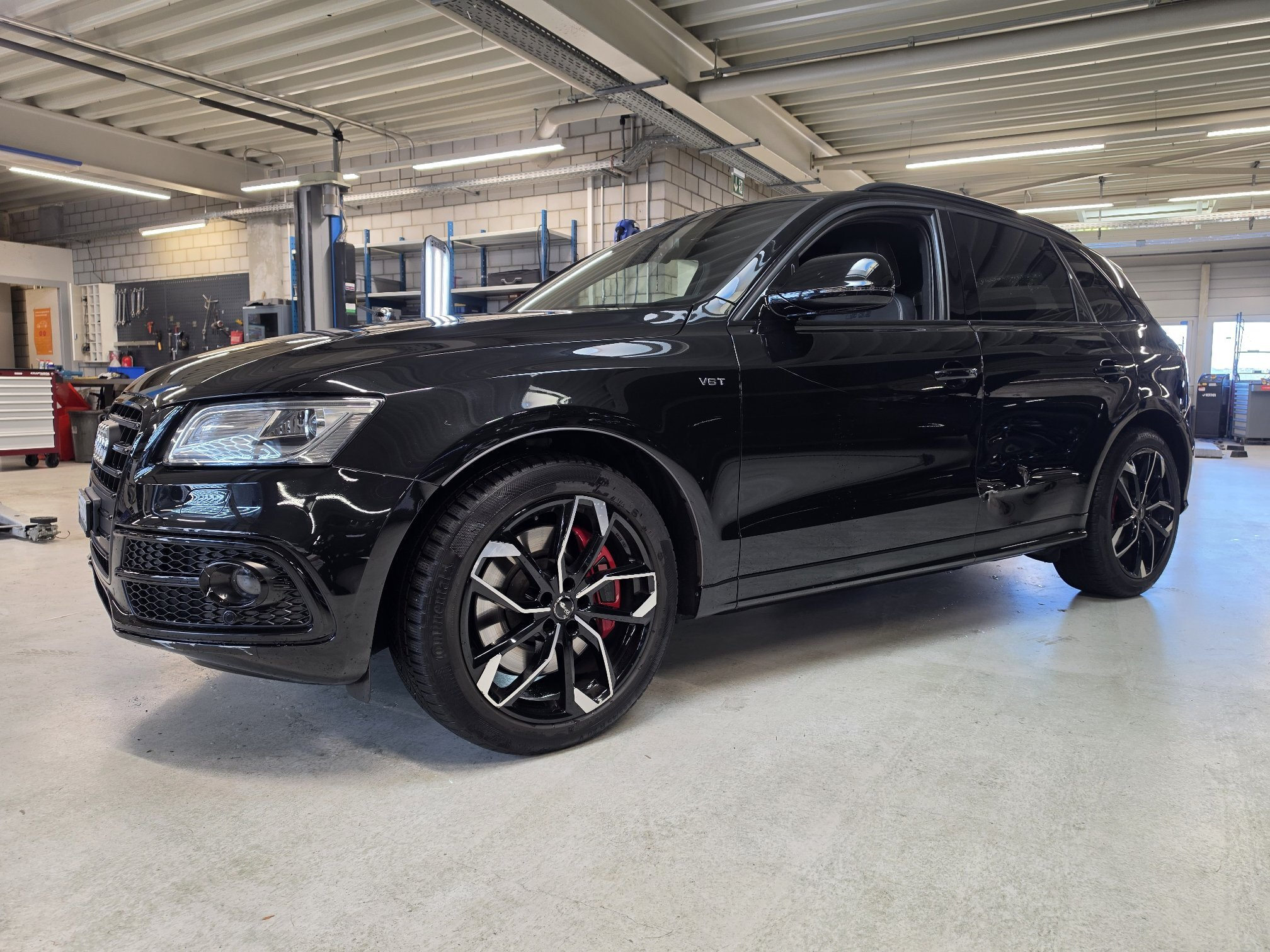 Auction Image