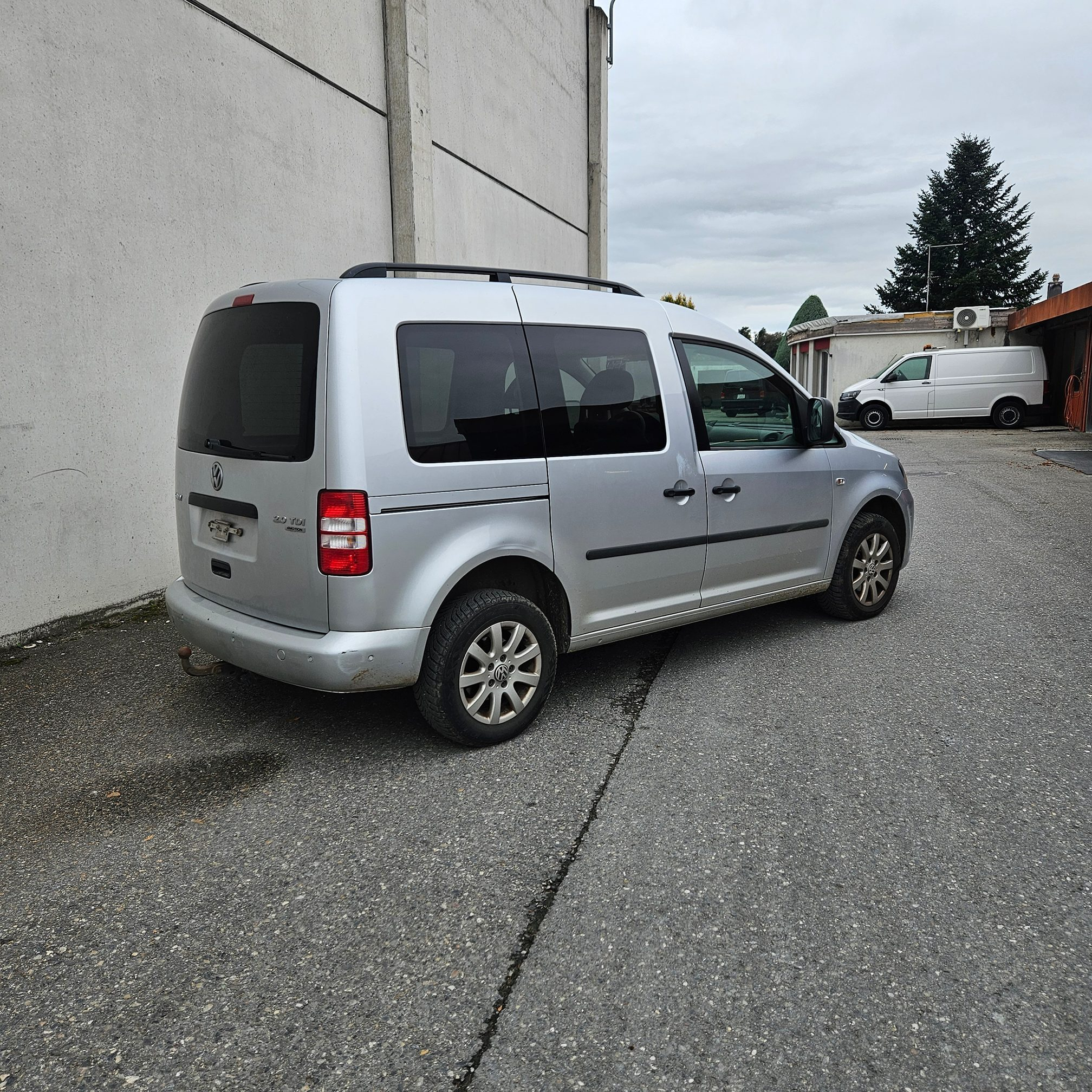 Auction Image
