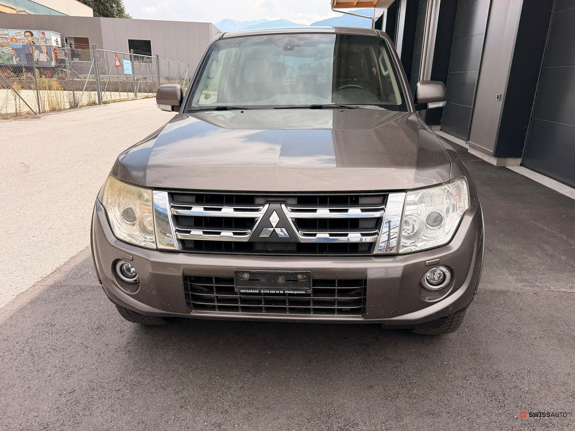 Auction Image