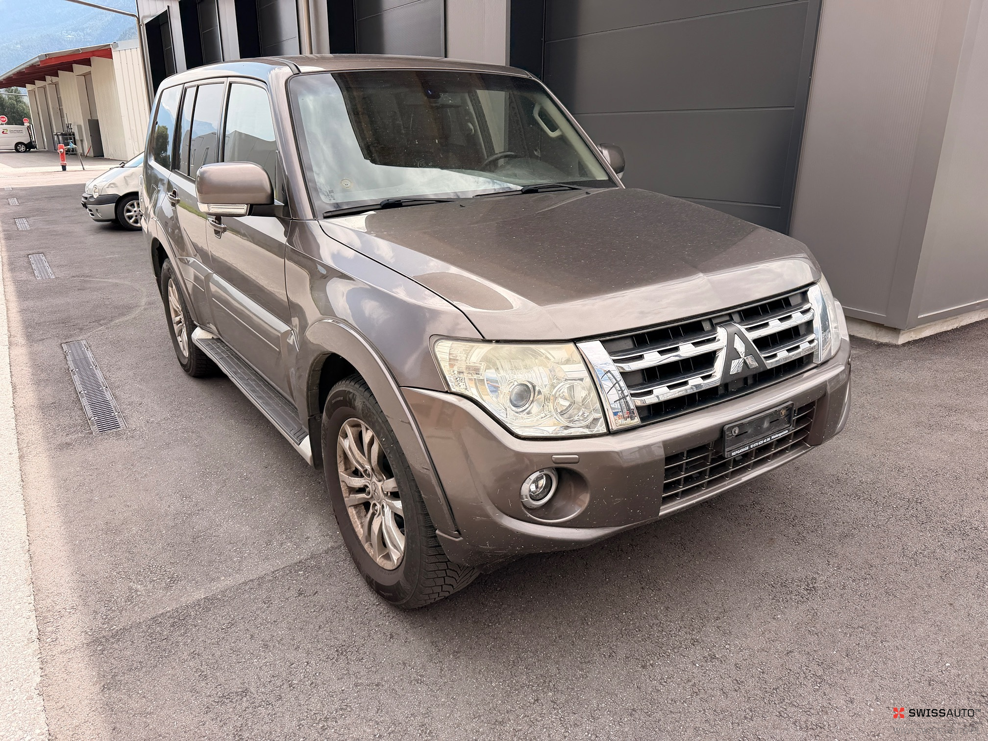Auction Image