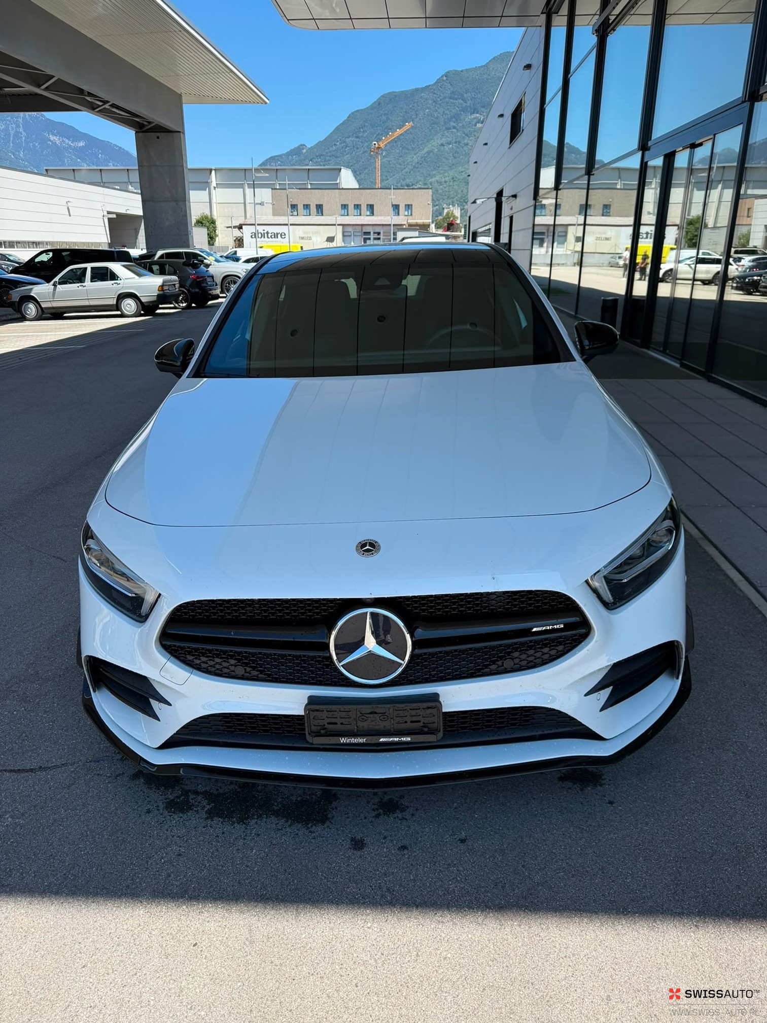 Auction Image