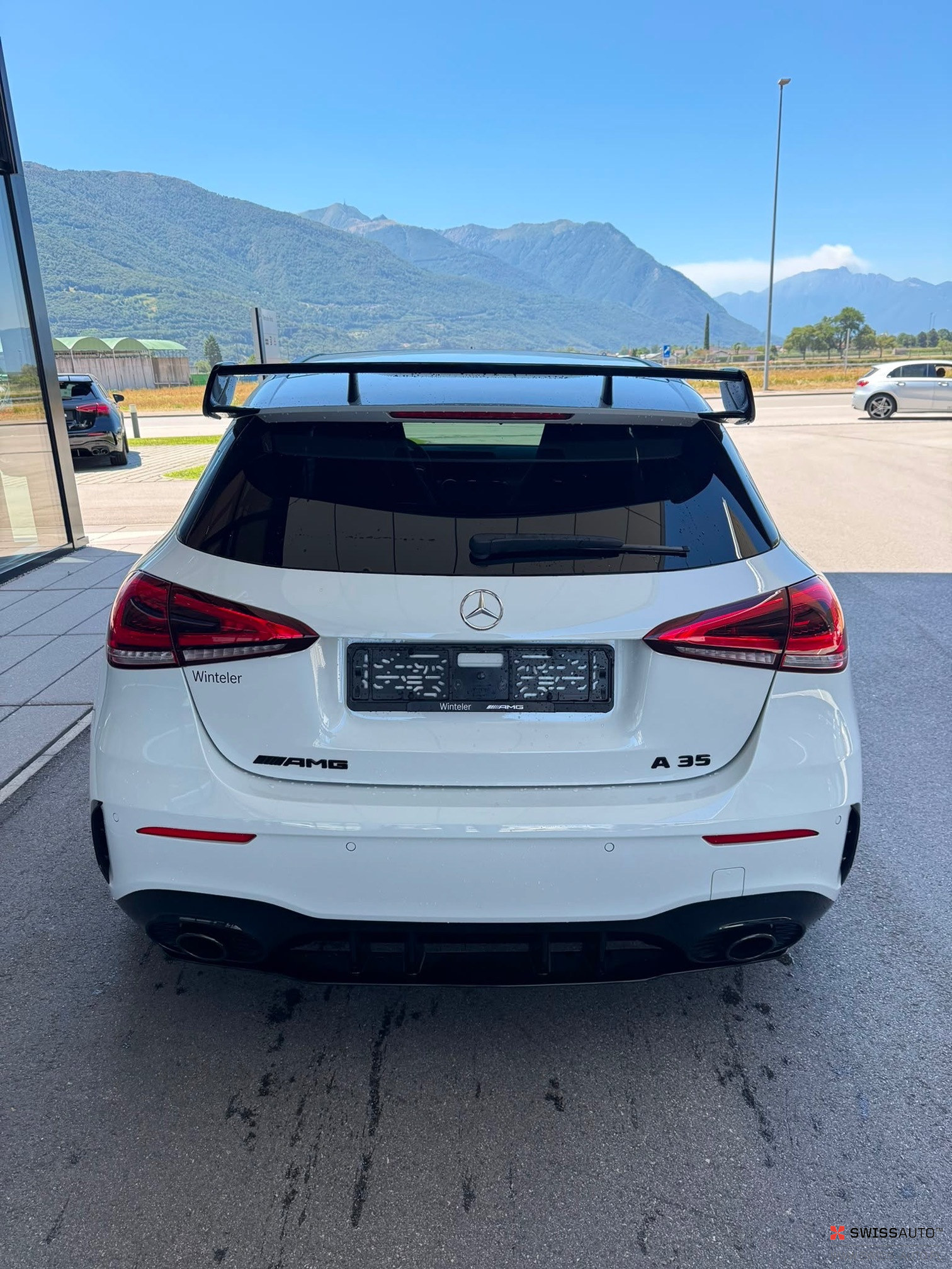 Auction Image