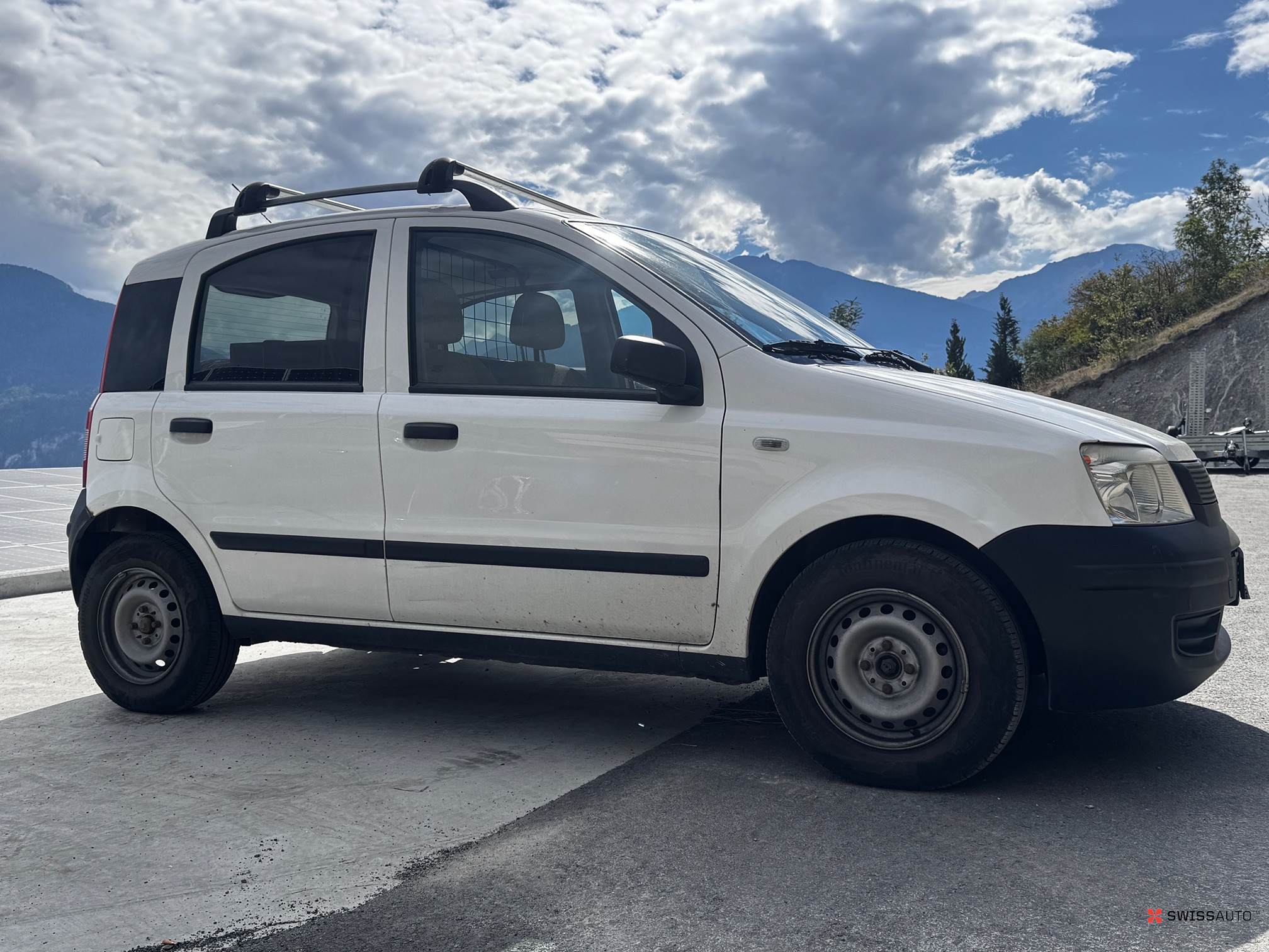 Auction Image