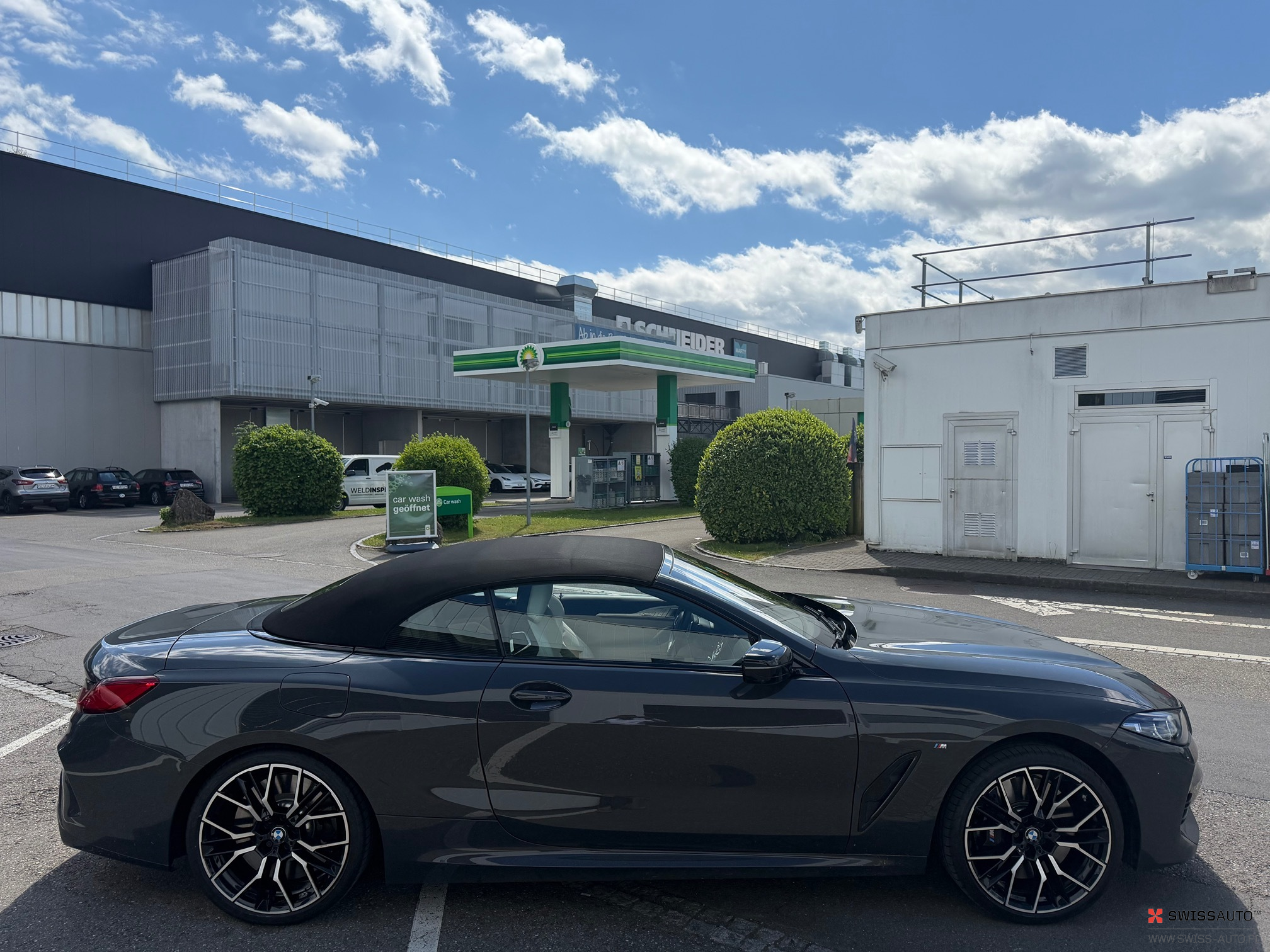 Auction Image