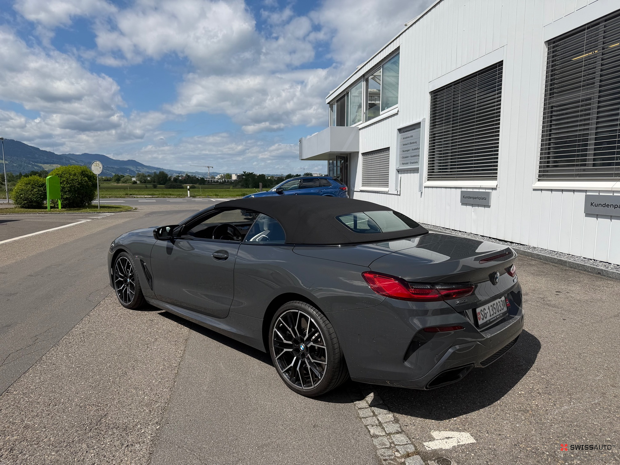 Auction Image