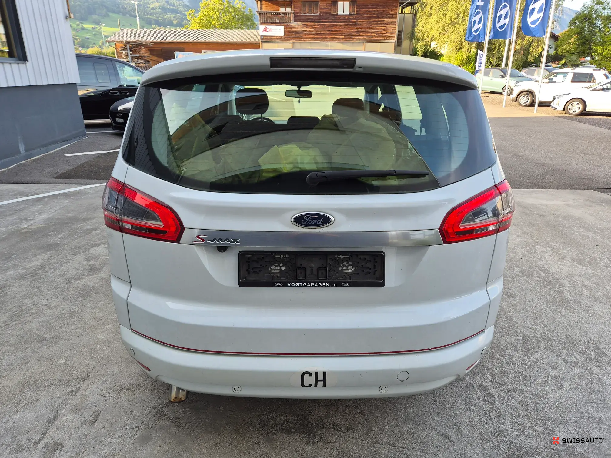 Auction Image