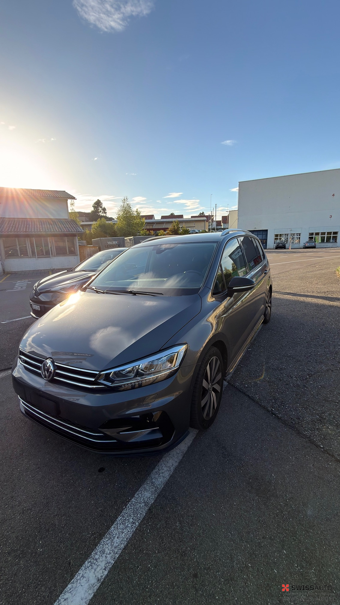 Auction Image