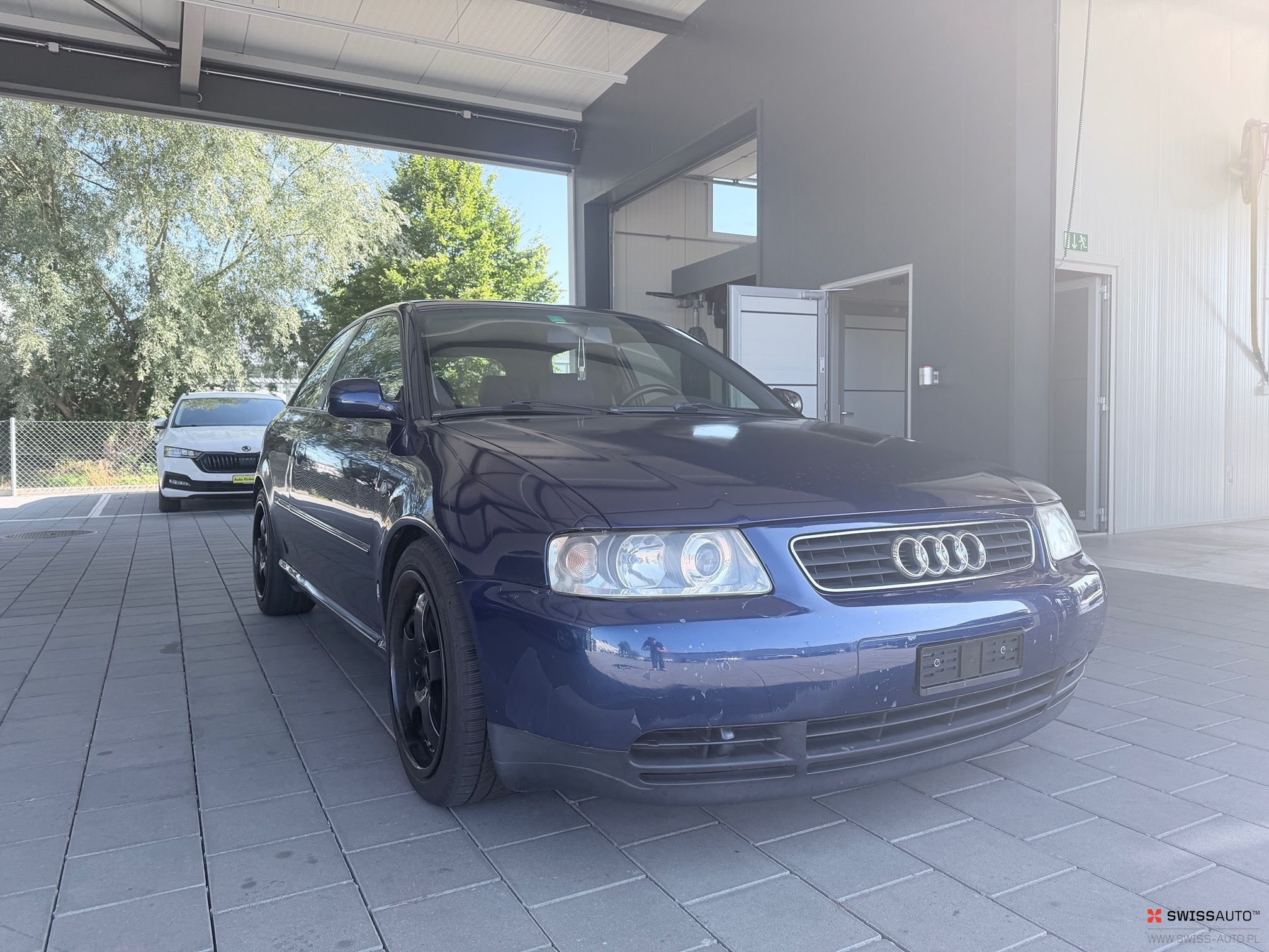 Auction Image