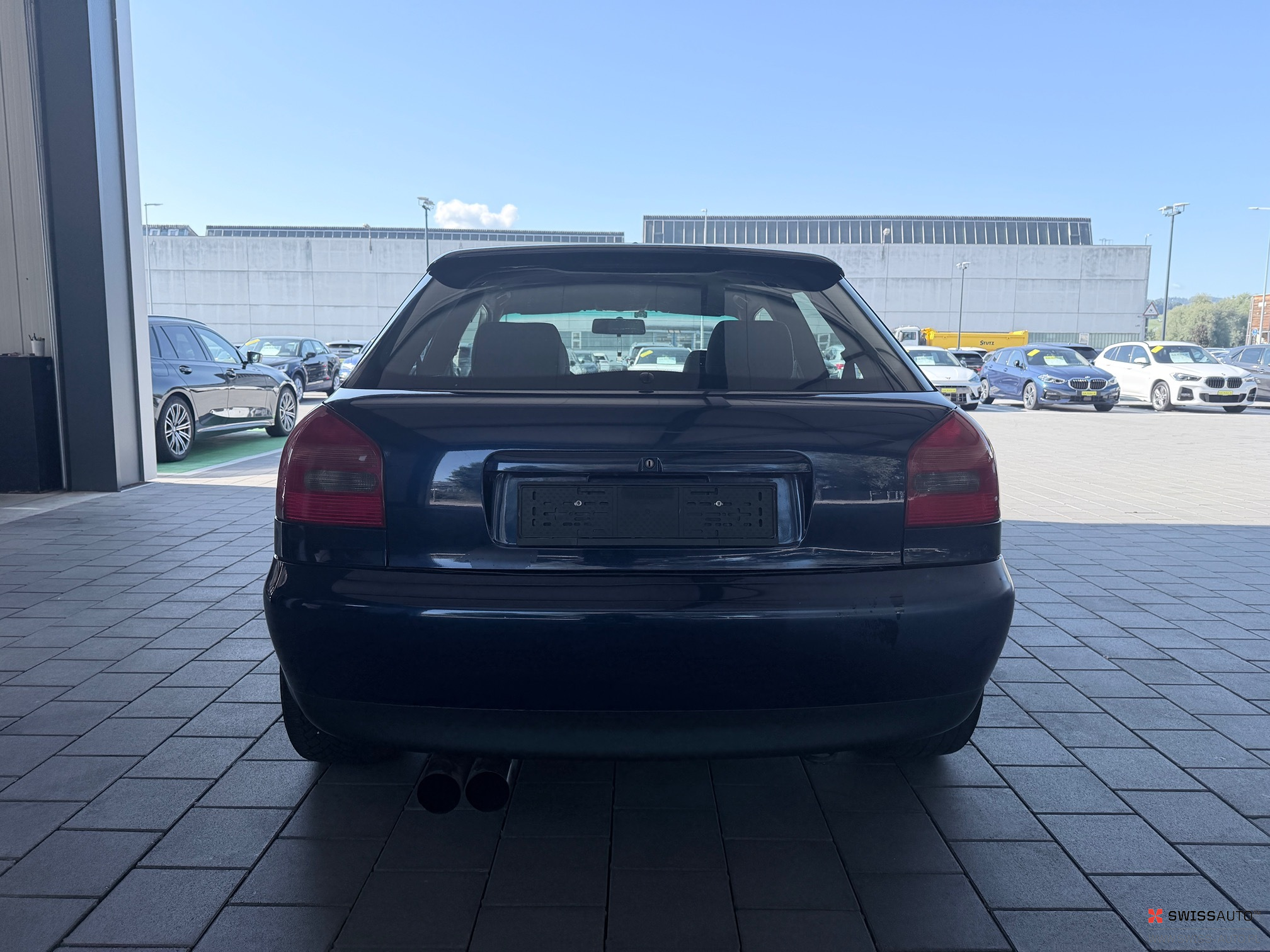 Auction Image