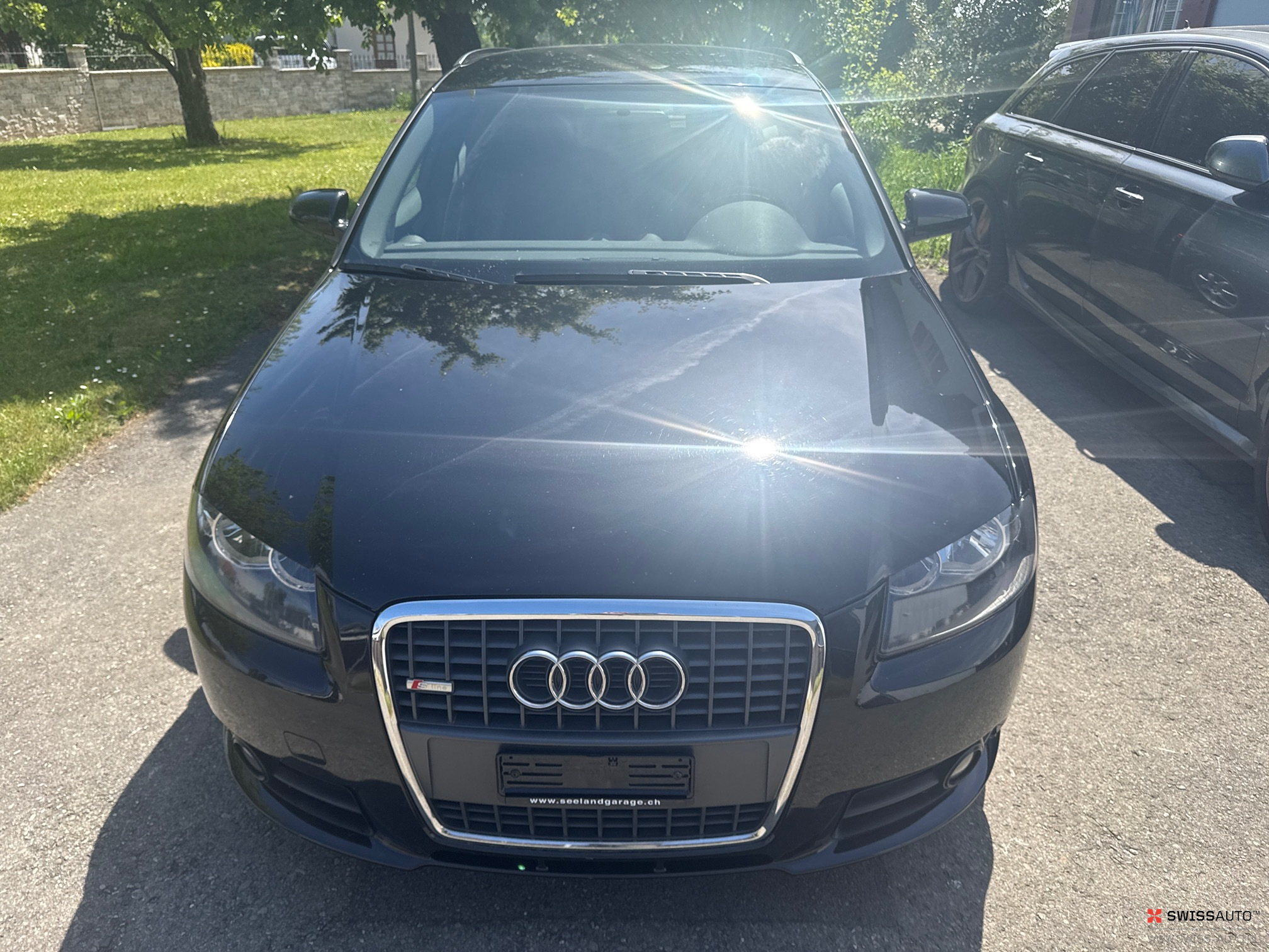Auction Image
