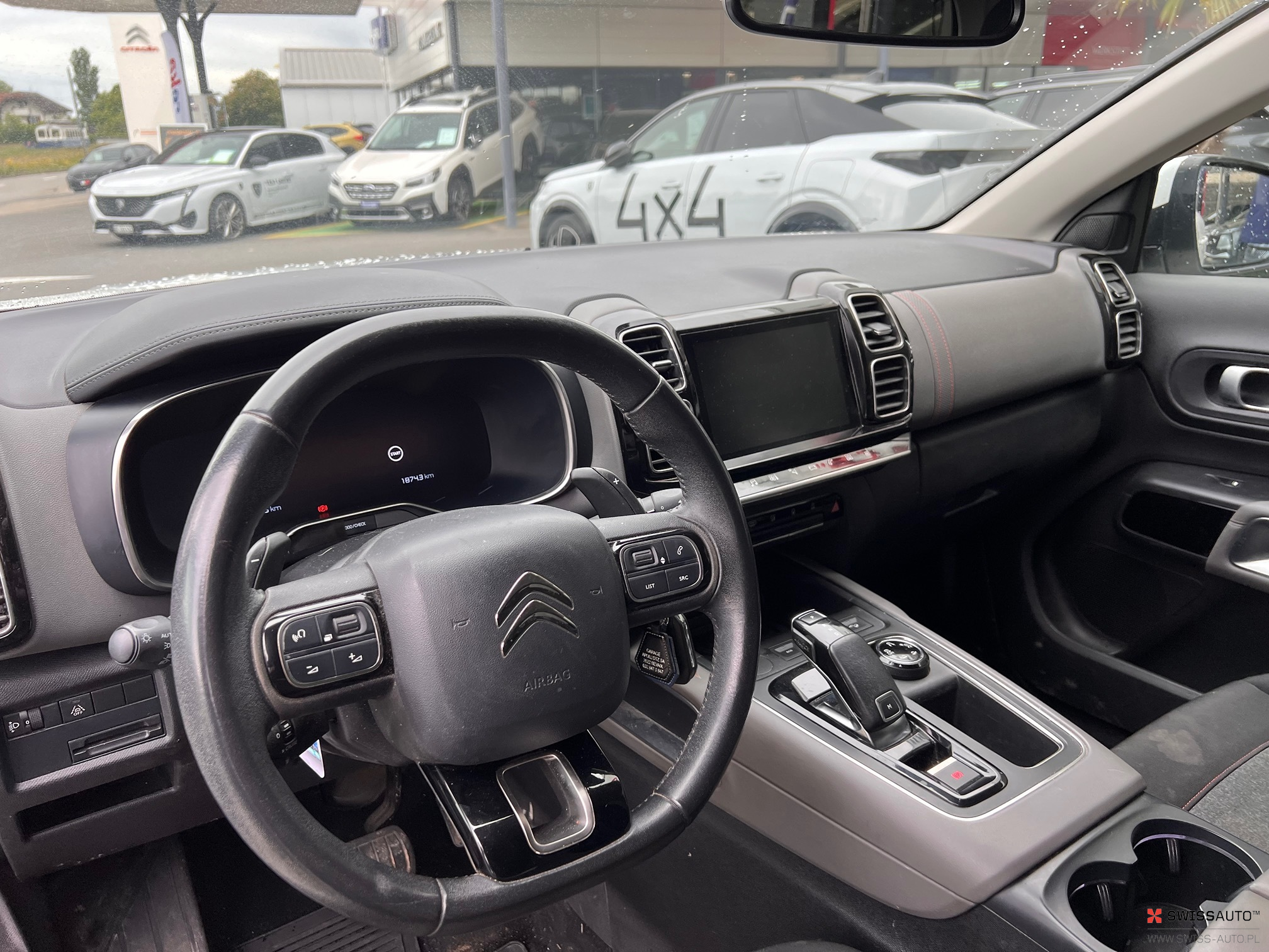 Auction Image