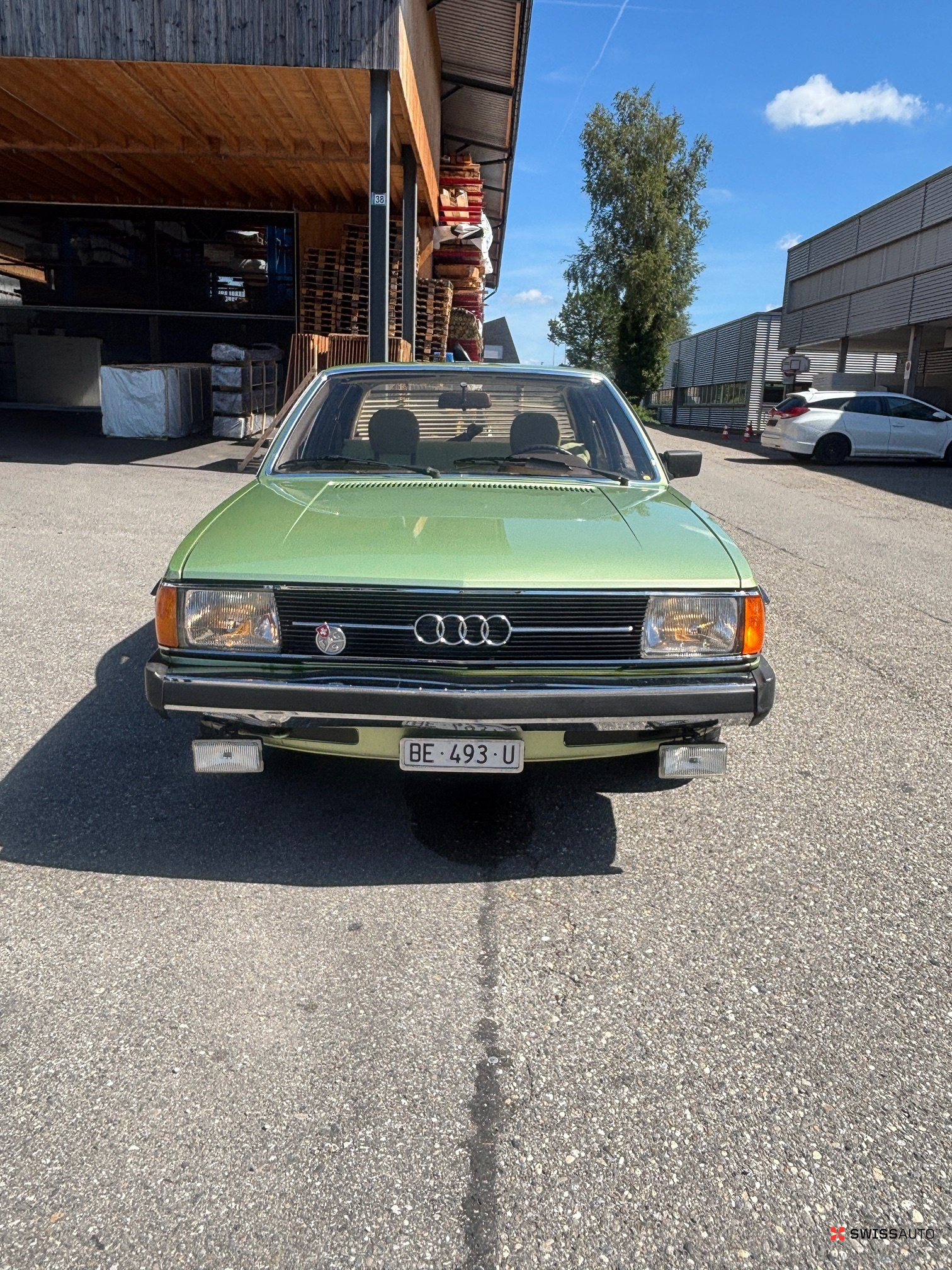 Auction Image