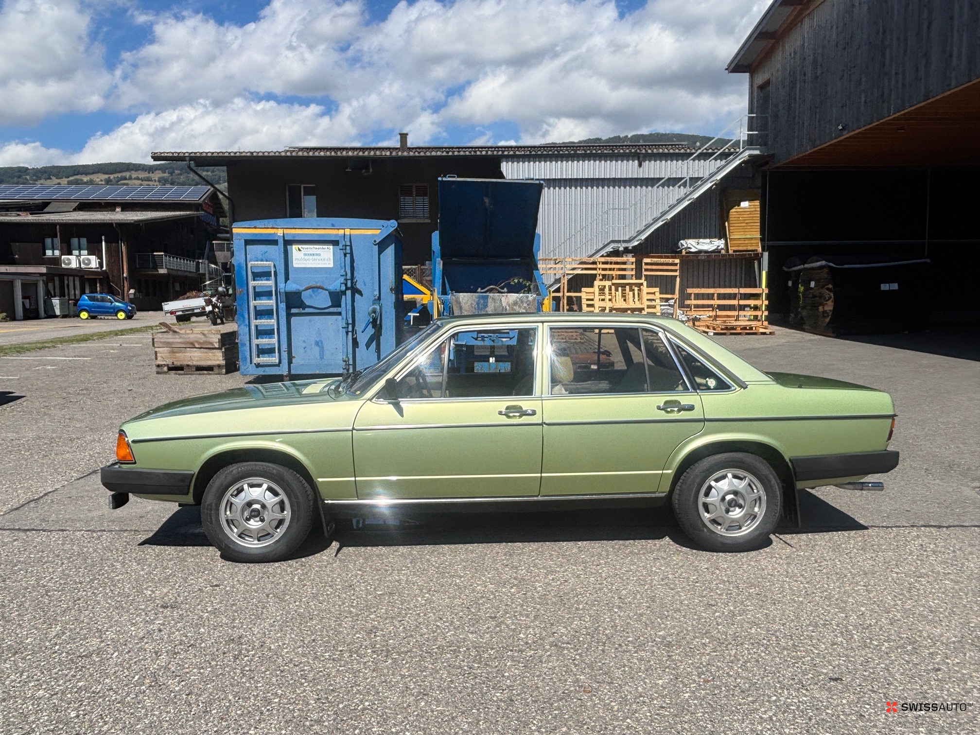Auction Image