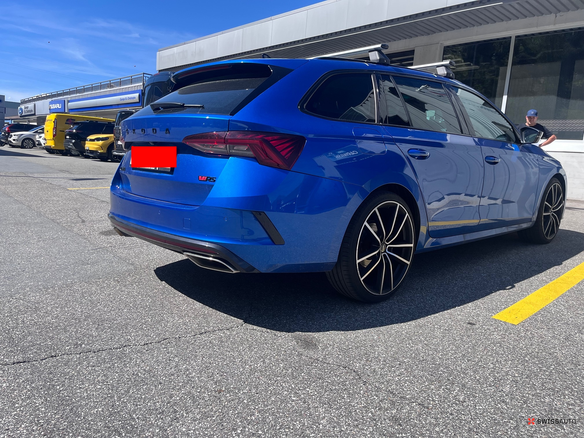 Auction Image